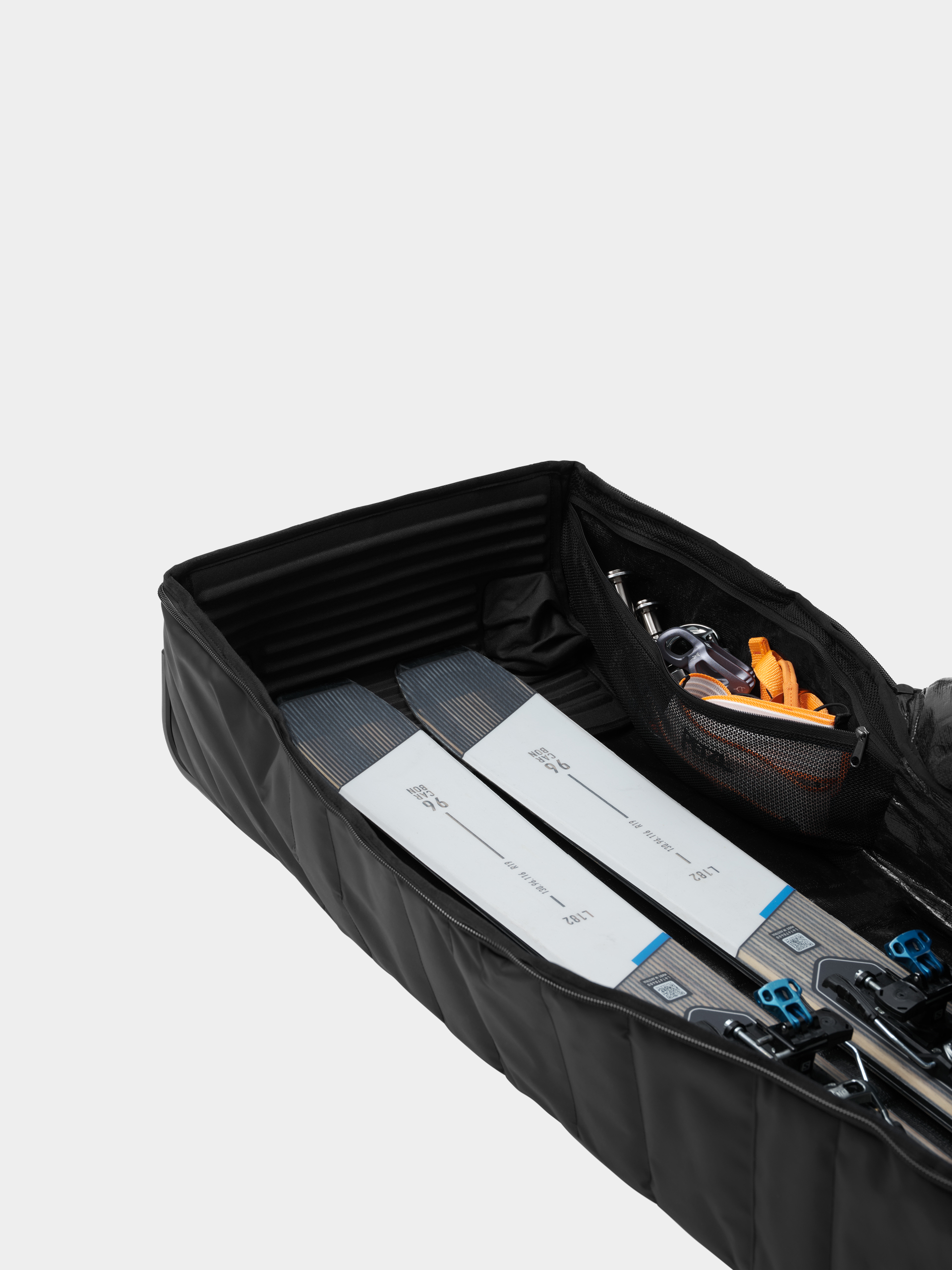 Sízsák Db Snow Roller Pro (black out)