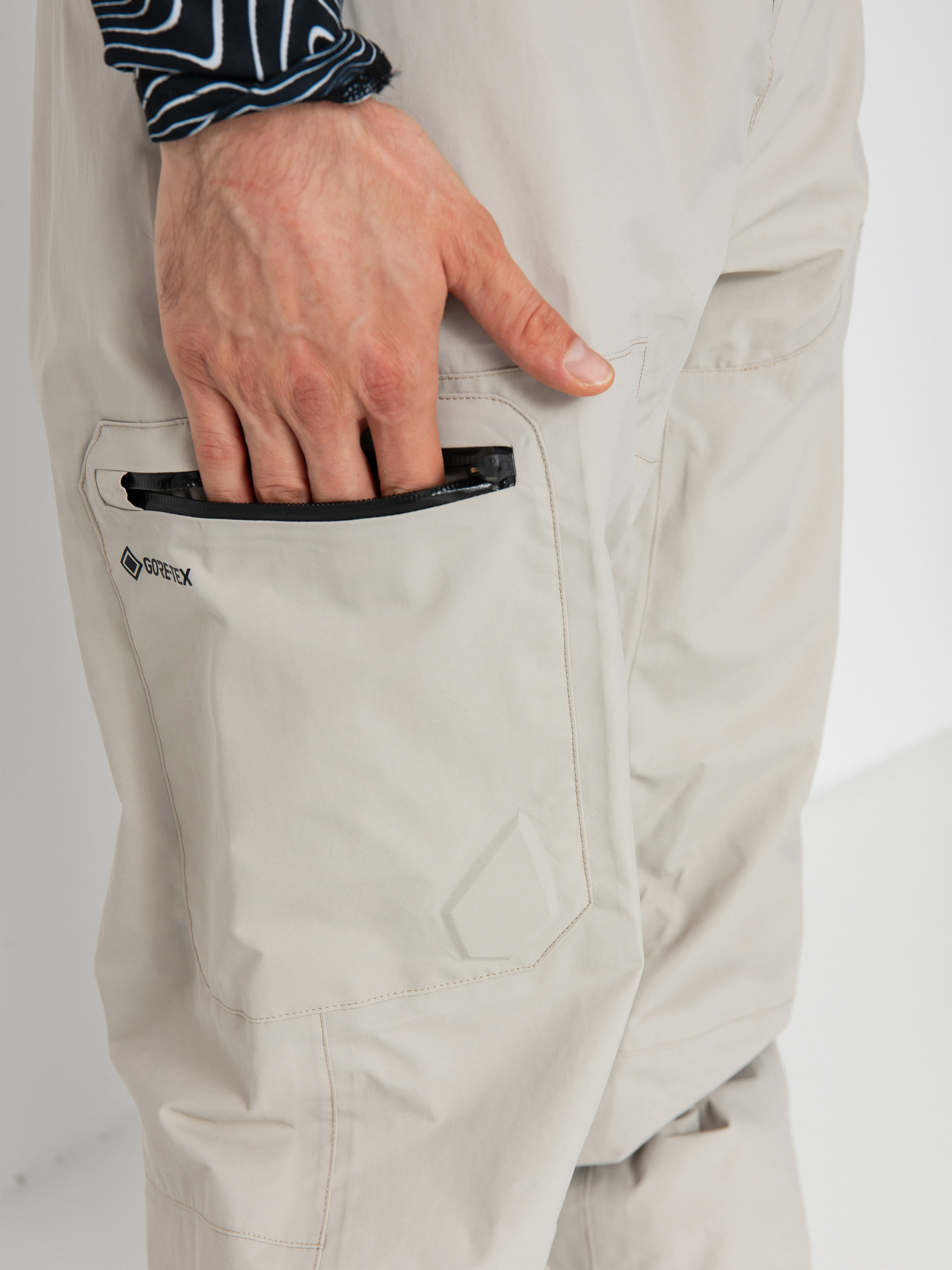 Férfi Snowboard nadrág Volcom L Gore Tex (stone)