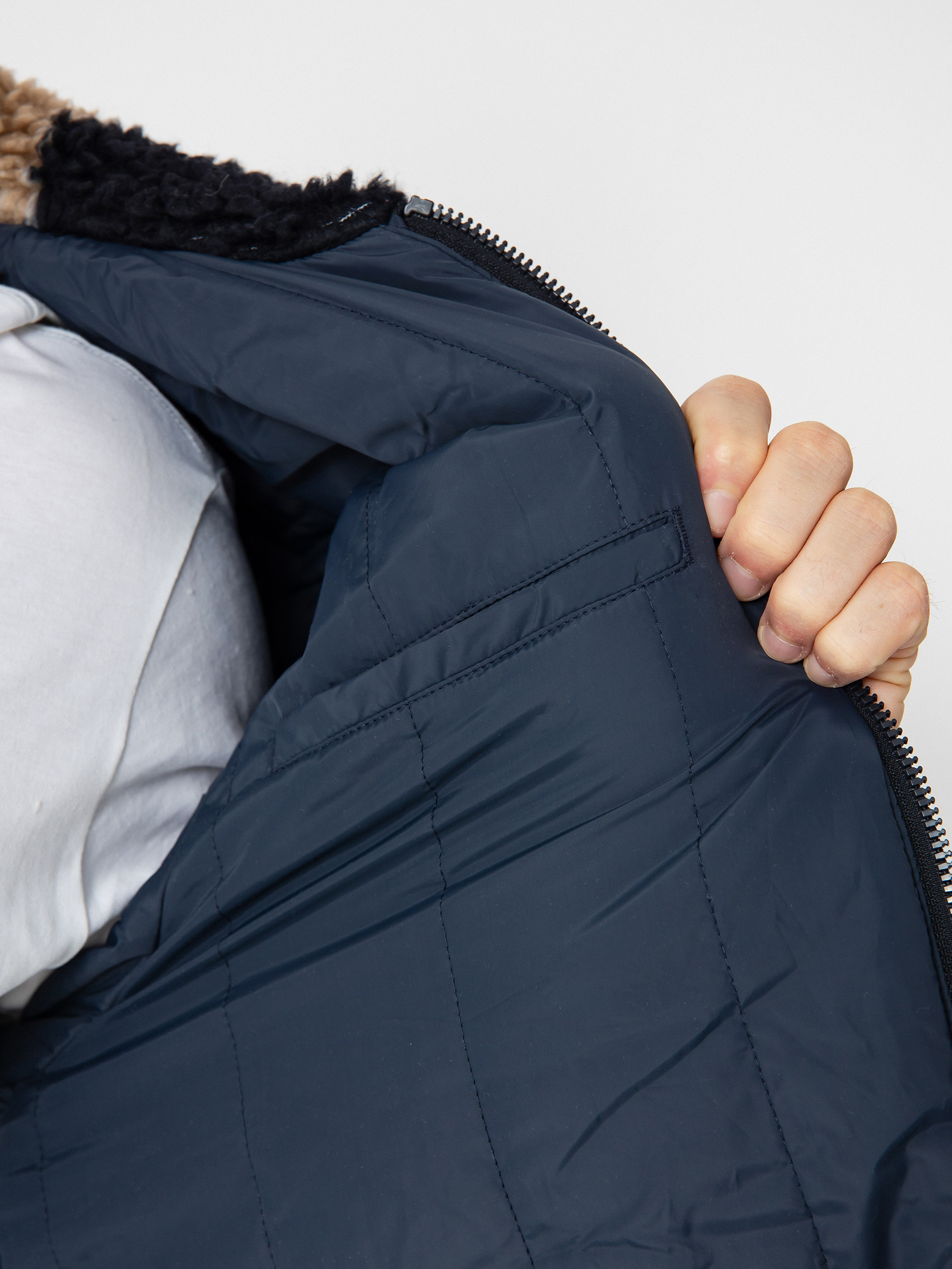 Dzseki OBEY Mushroom Sherpa (dark navy multi)