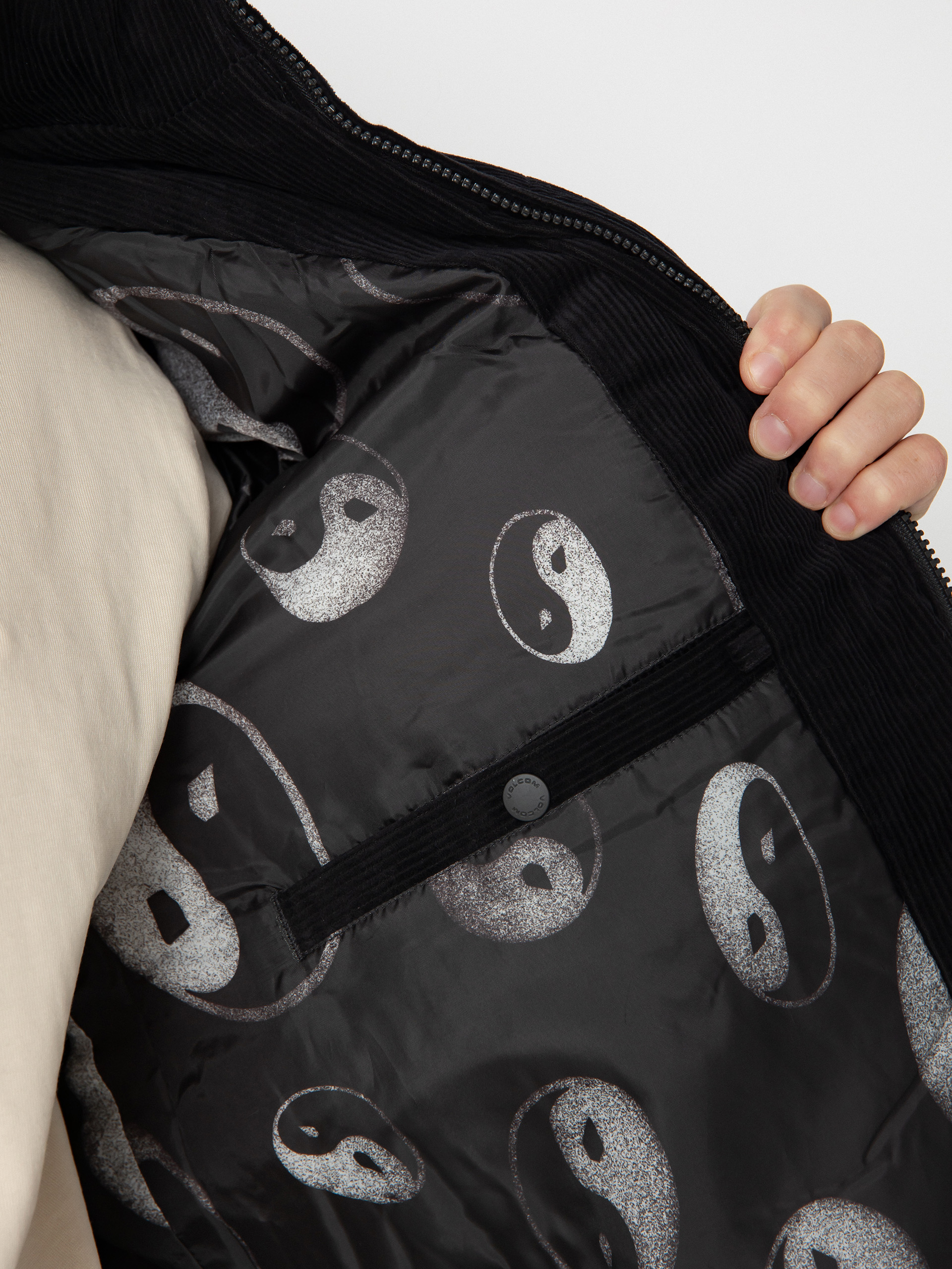 Dzseki Volcom Walltz Cord (black)