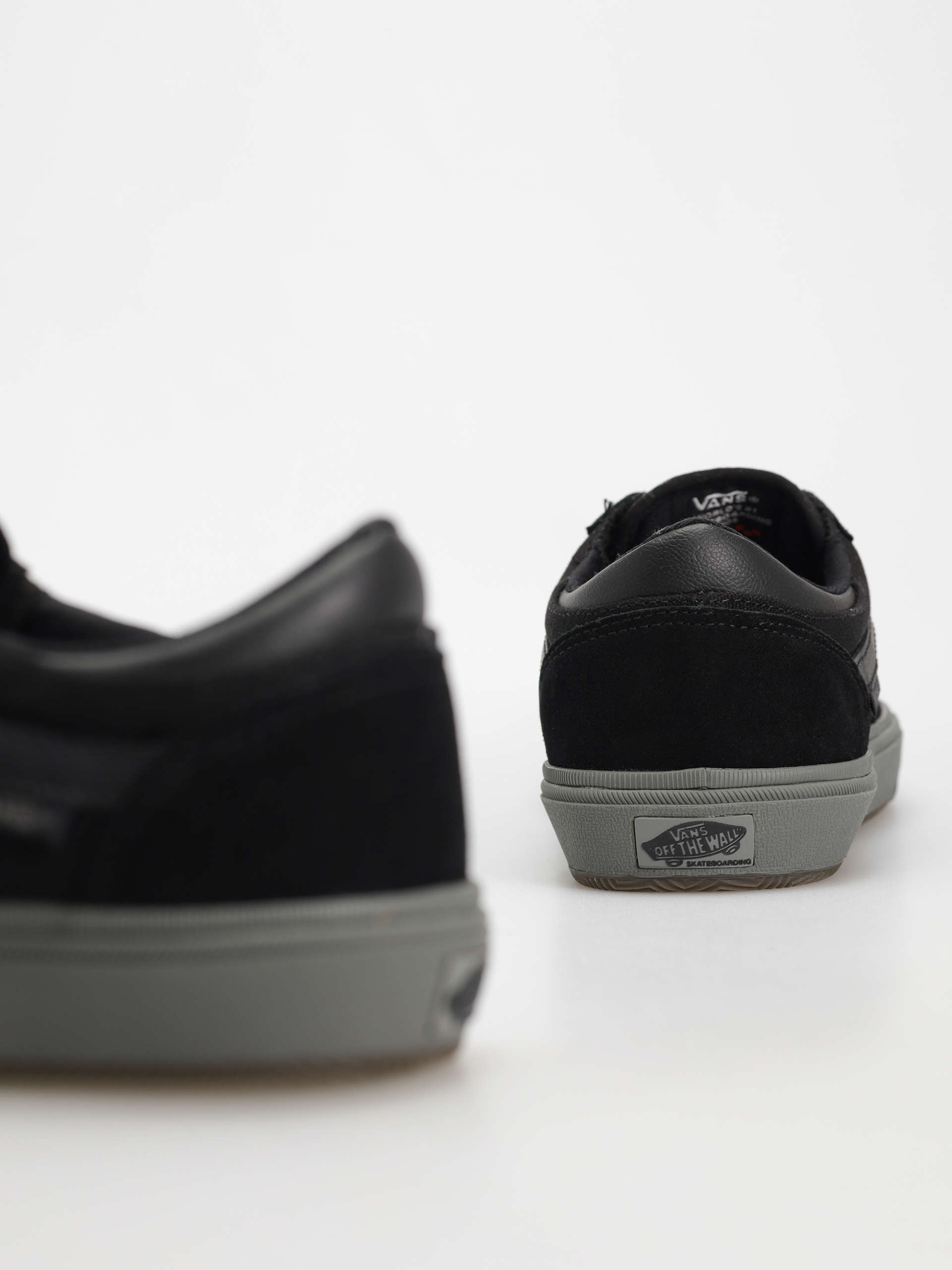 Vans Skate Gilbert Crockett Cipők (charcoal/black)