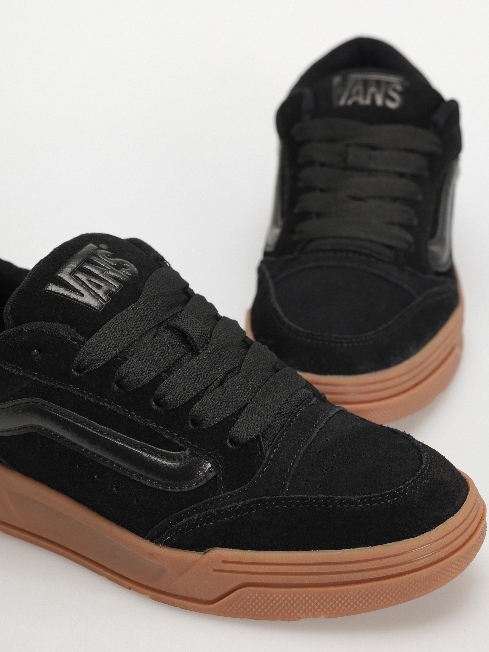Vans Hylane Cipők (black/gum)