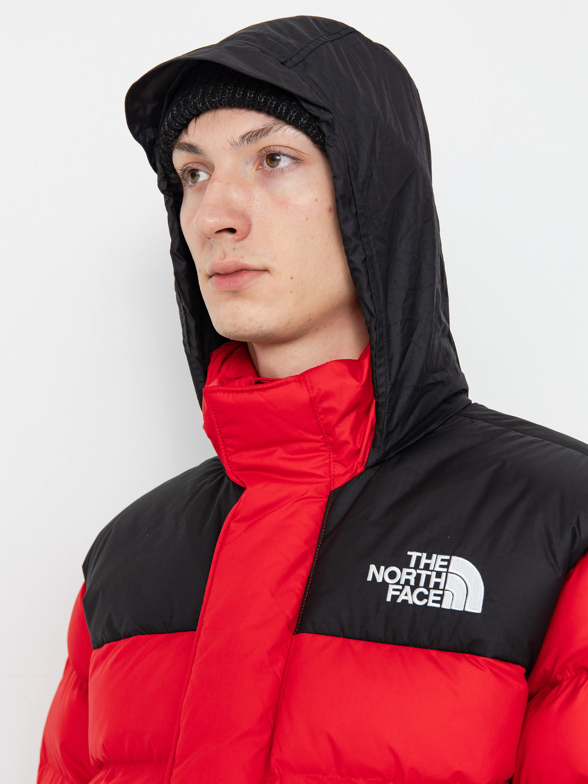 The North Face Limbara Insulated Dzseki (tnf red)