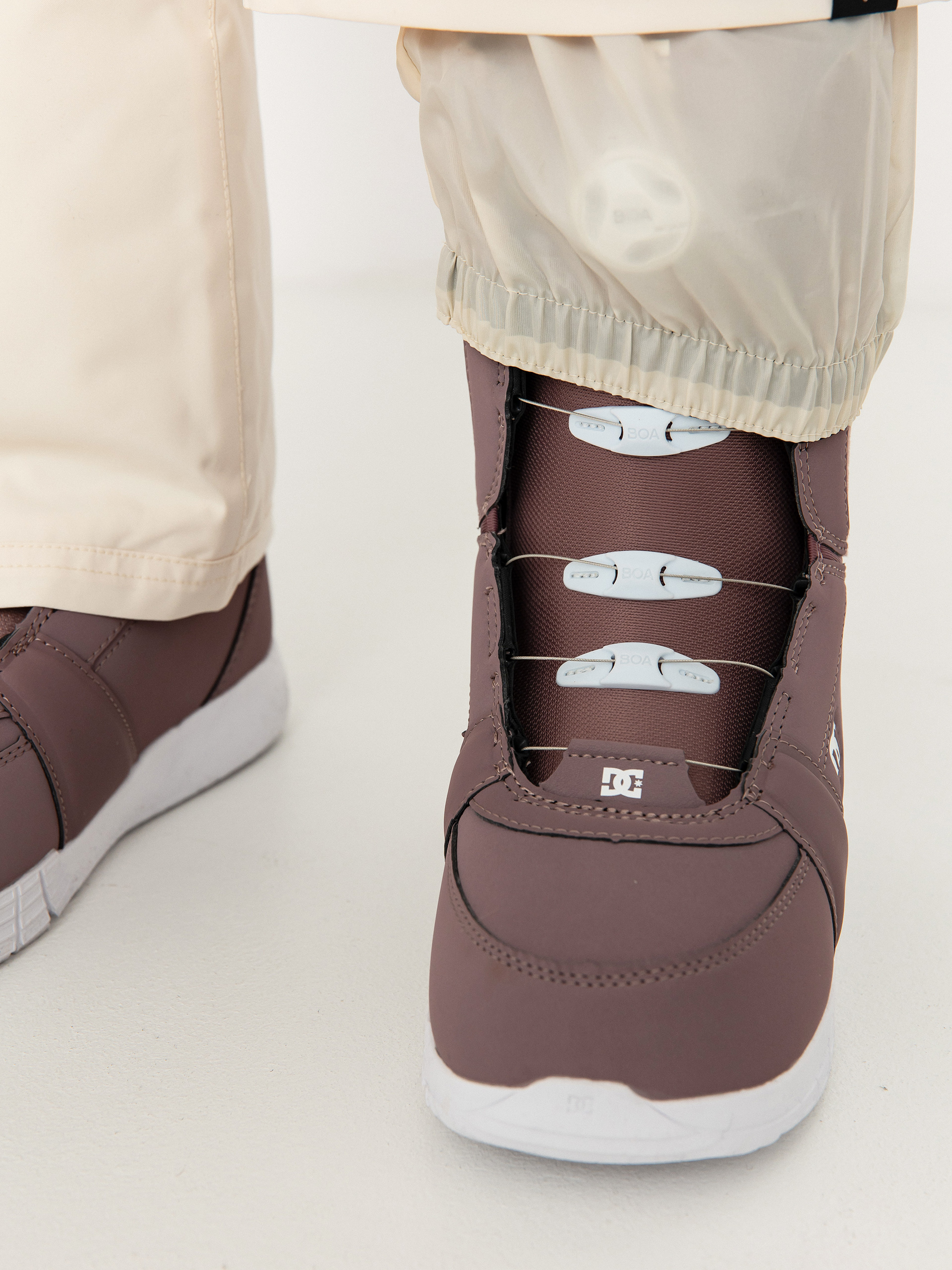 Női Roxy Backyard Snowboard nadrág (buttercream)