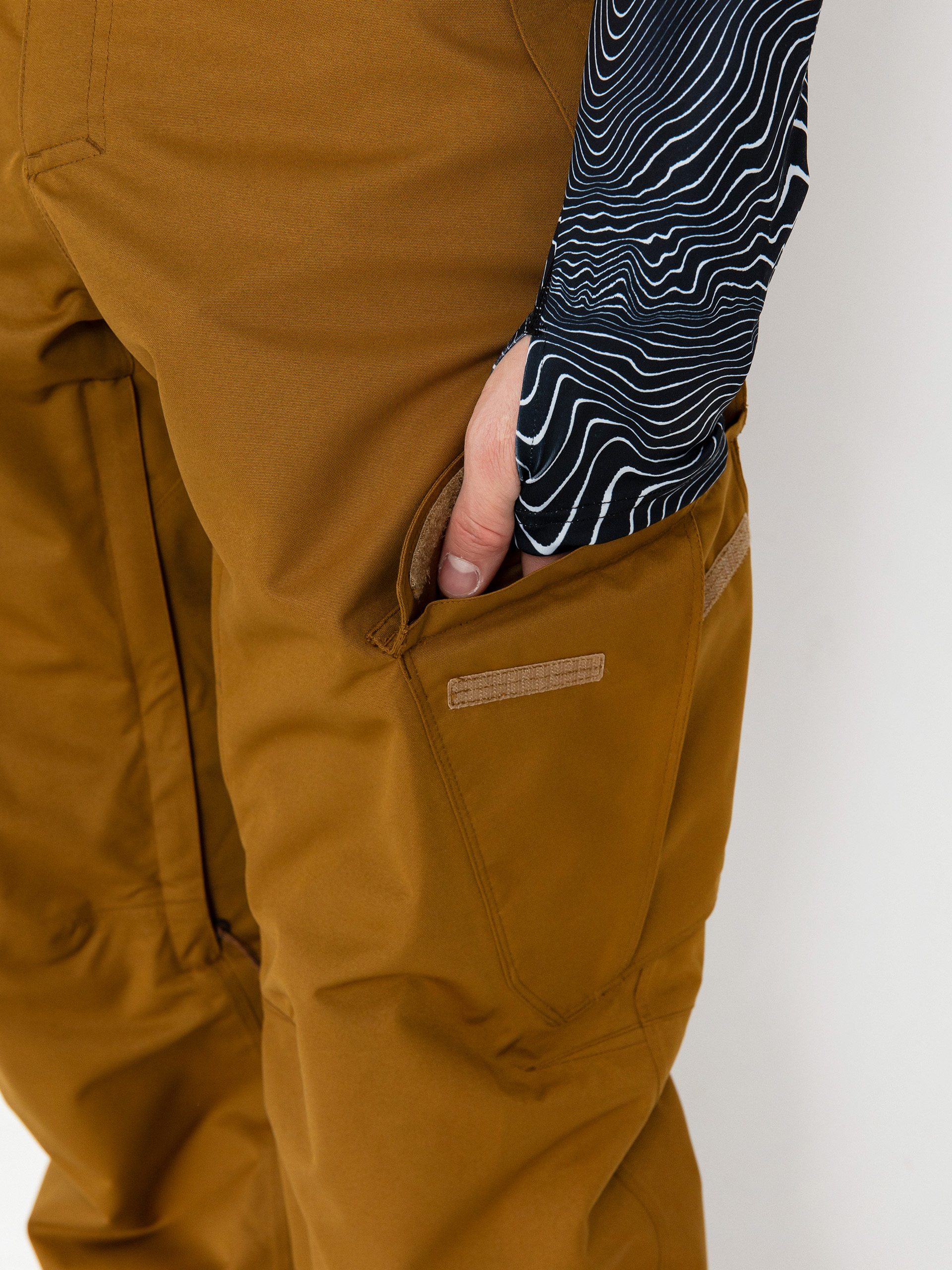 Férfi 686 Infinity Insulated Cargo Snowboard nadrág (breen)