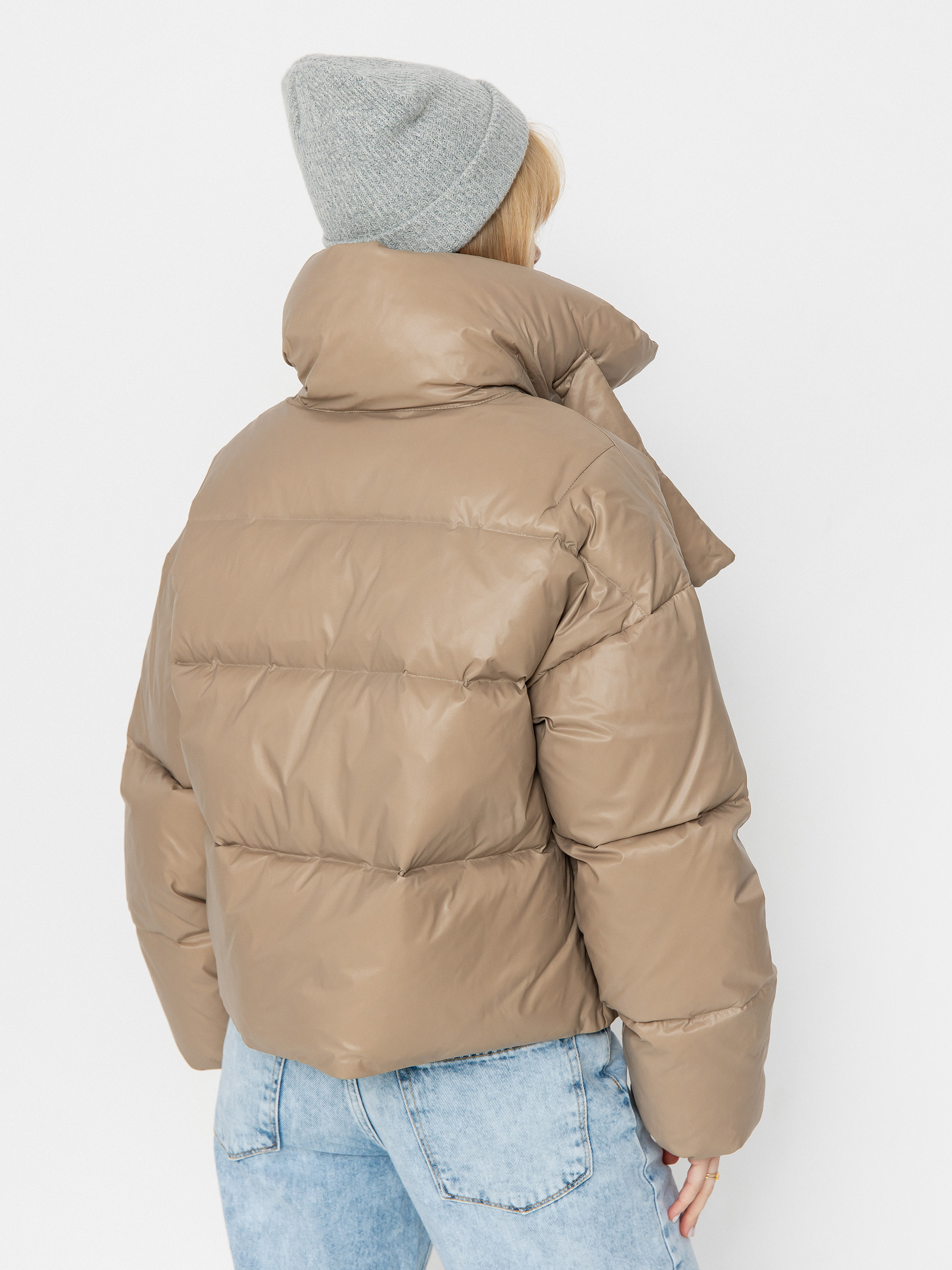 Converse Premium Short Down Wmn Dzseki (vintage cargo)