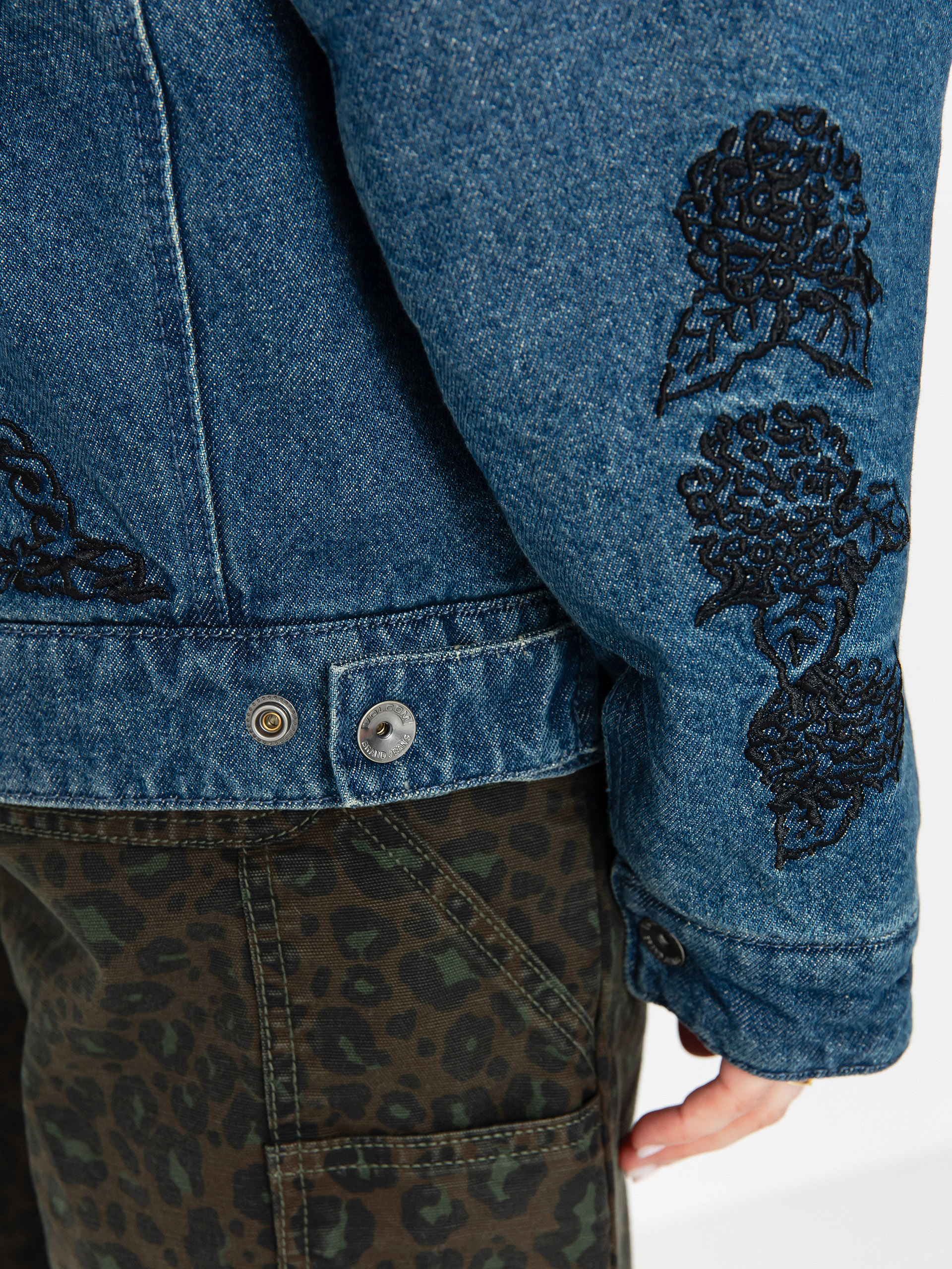 Dzseki Volcom Fa Keutchi Denim Wmn (vmi-vintage marbled indigo)