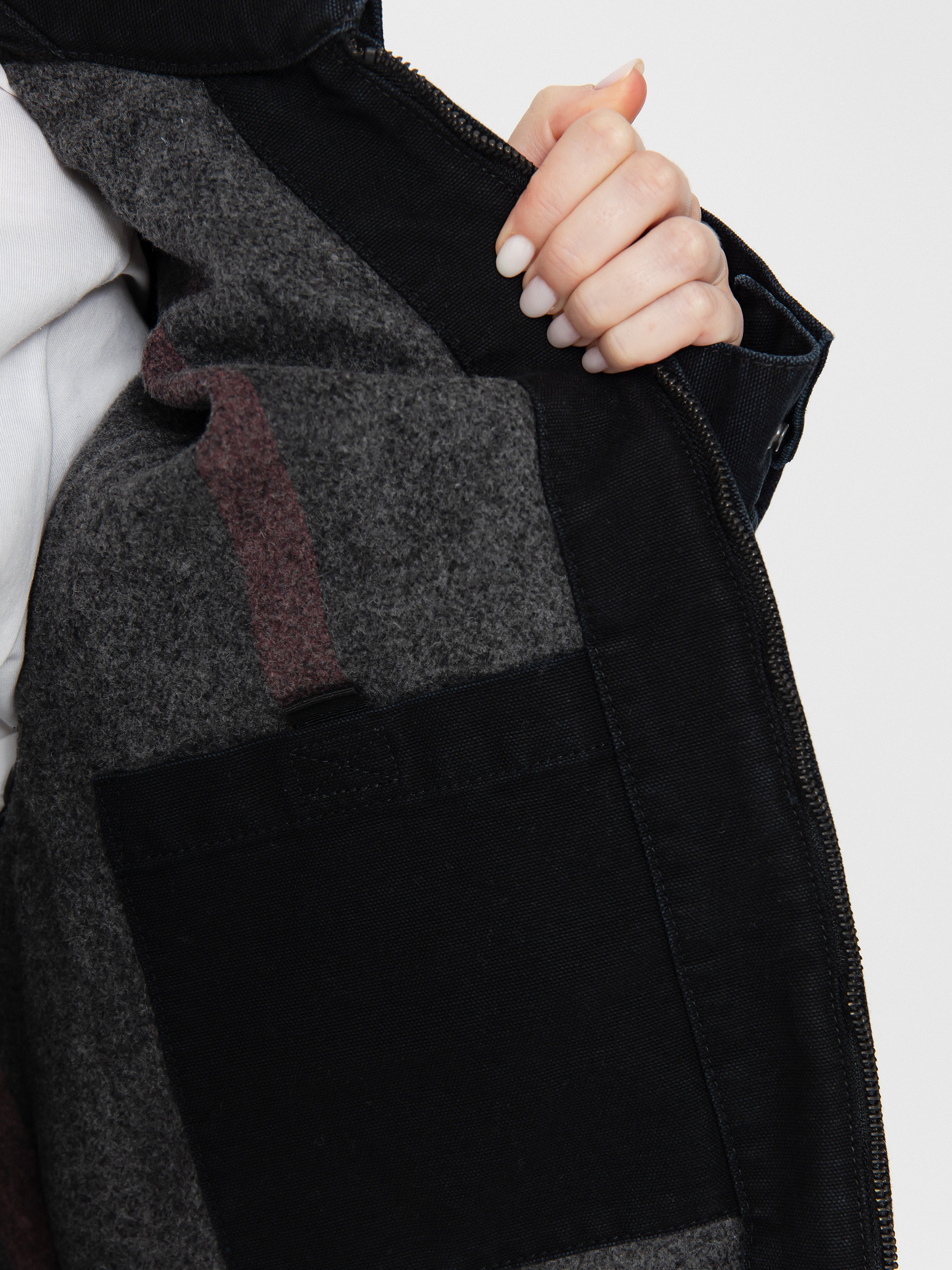 Dzseki Carhartt WIP Dayton Wmn (black)