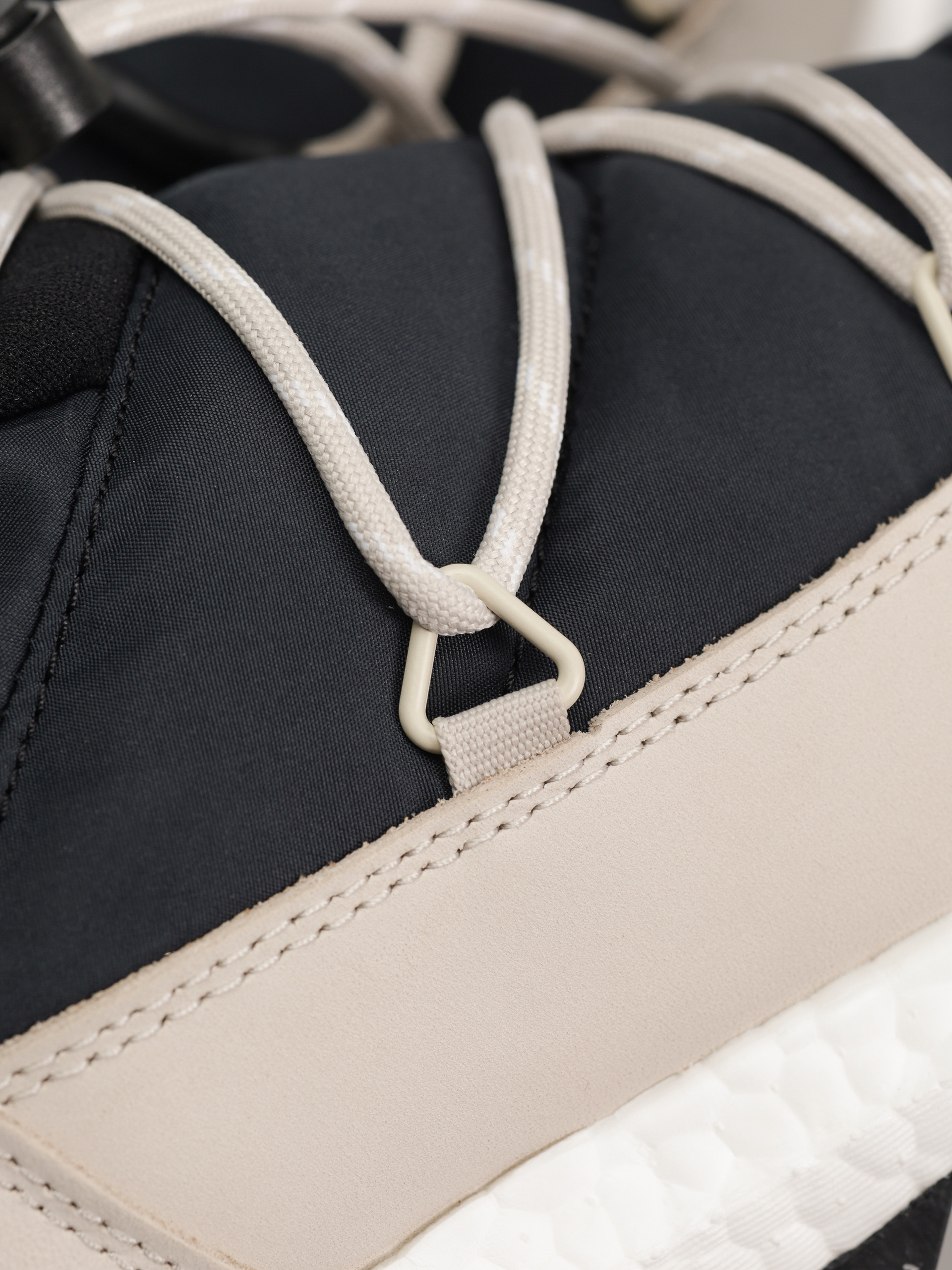 adidas Originals Moonboost High Cipők (cblack/cblack/cbrown)