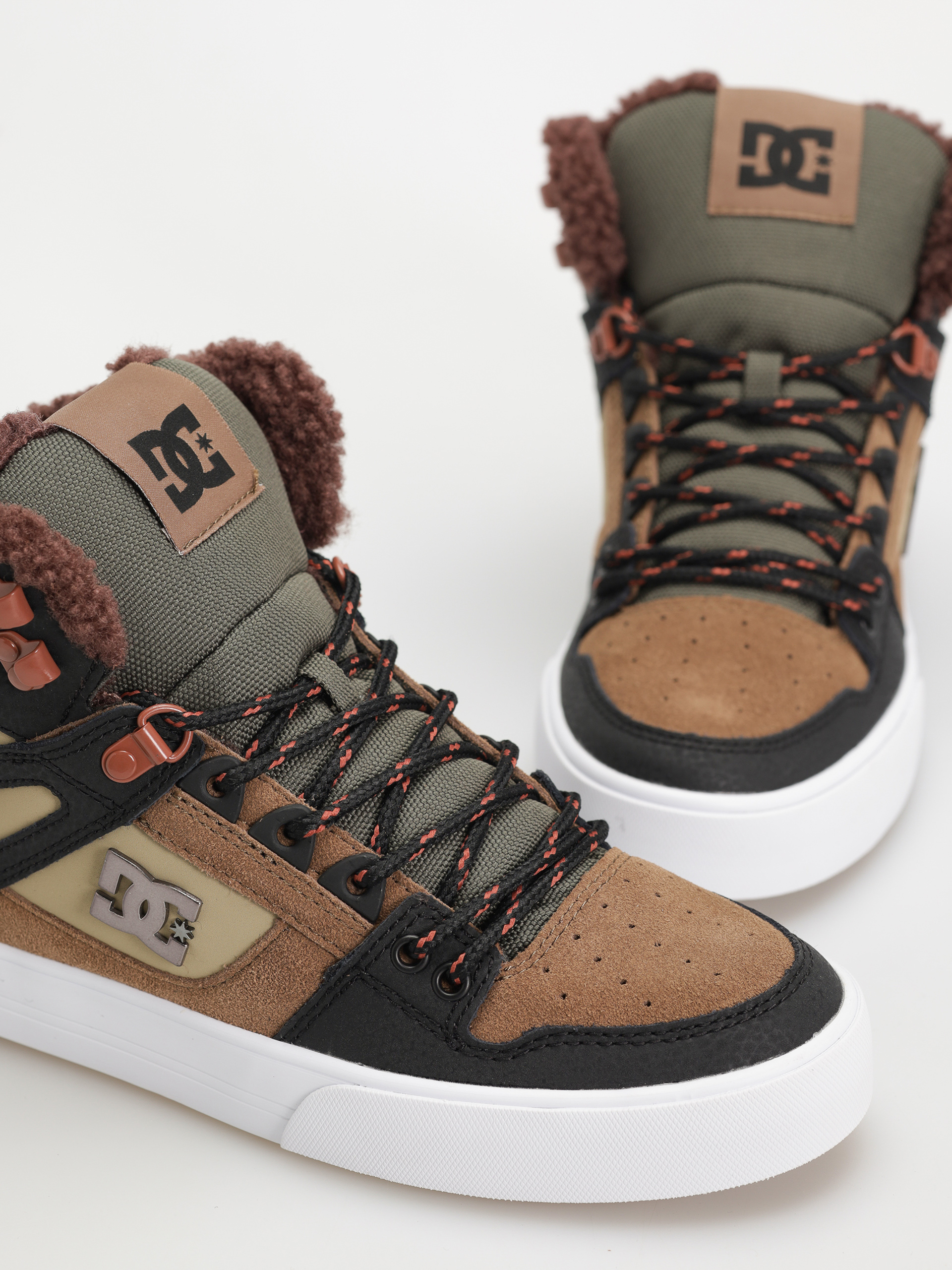 DC Pure Ht Wc Wnt Cipők (brown/brown/green)