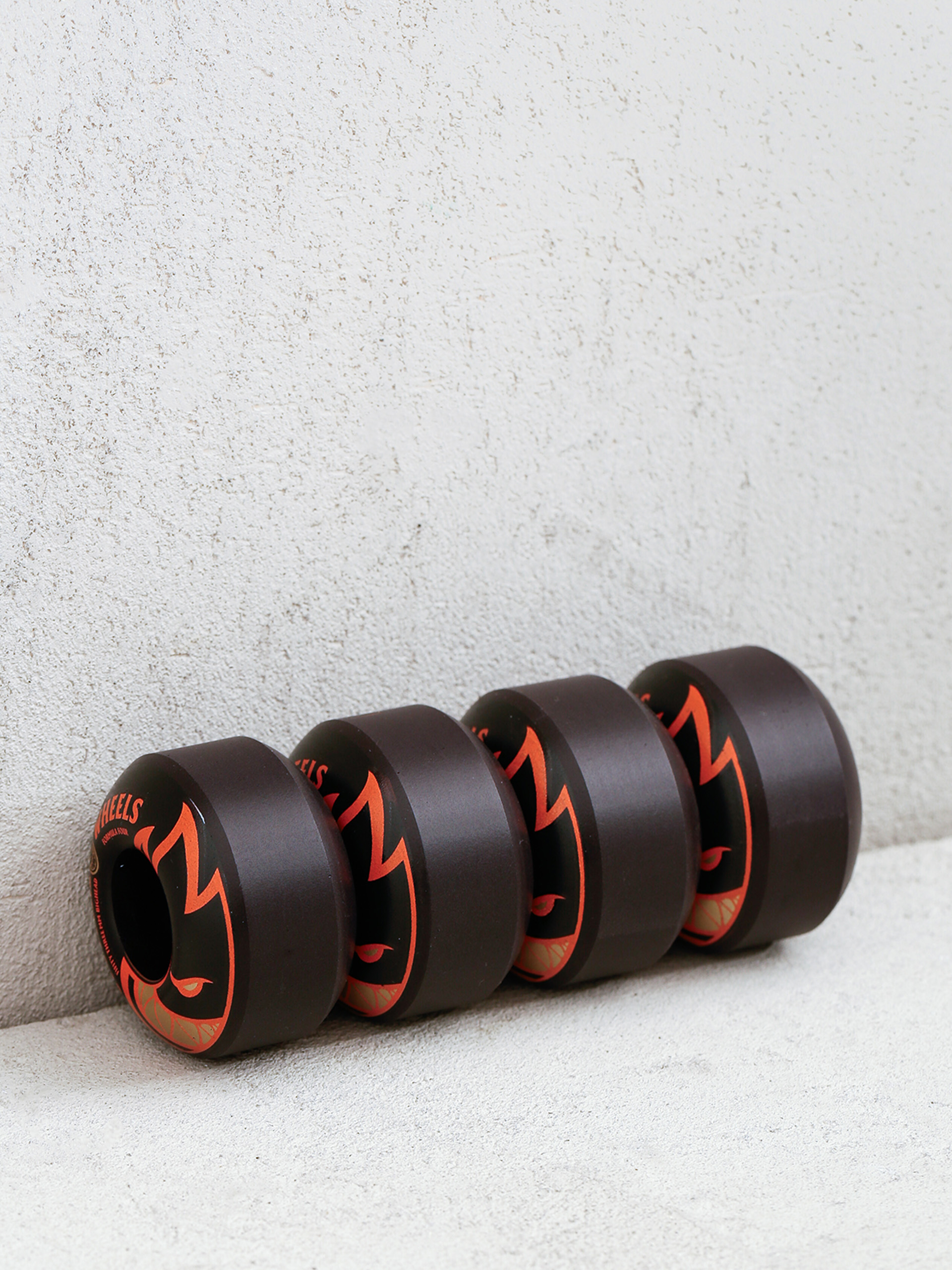 Spitfire F4 99D Bighead Gördeszka kerék (black/orange)