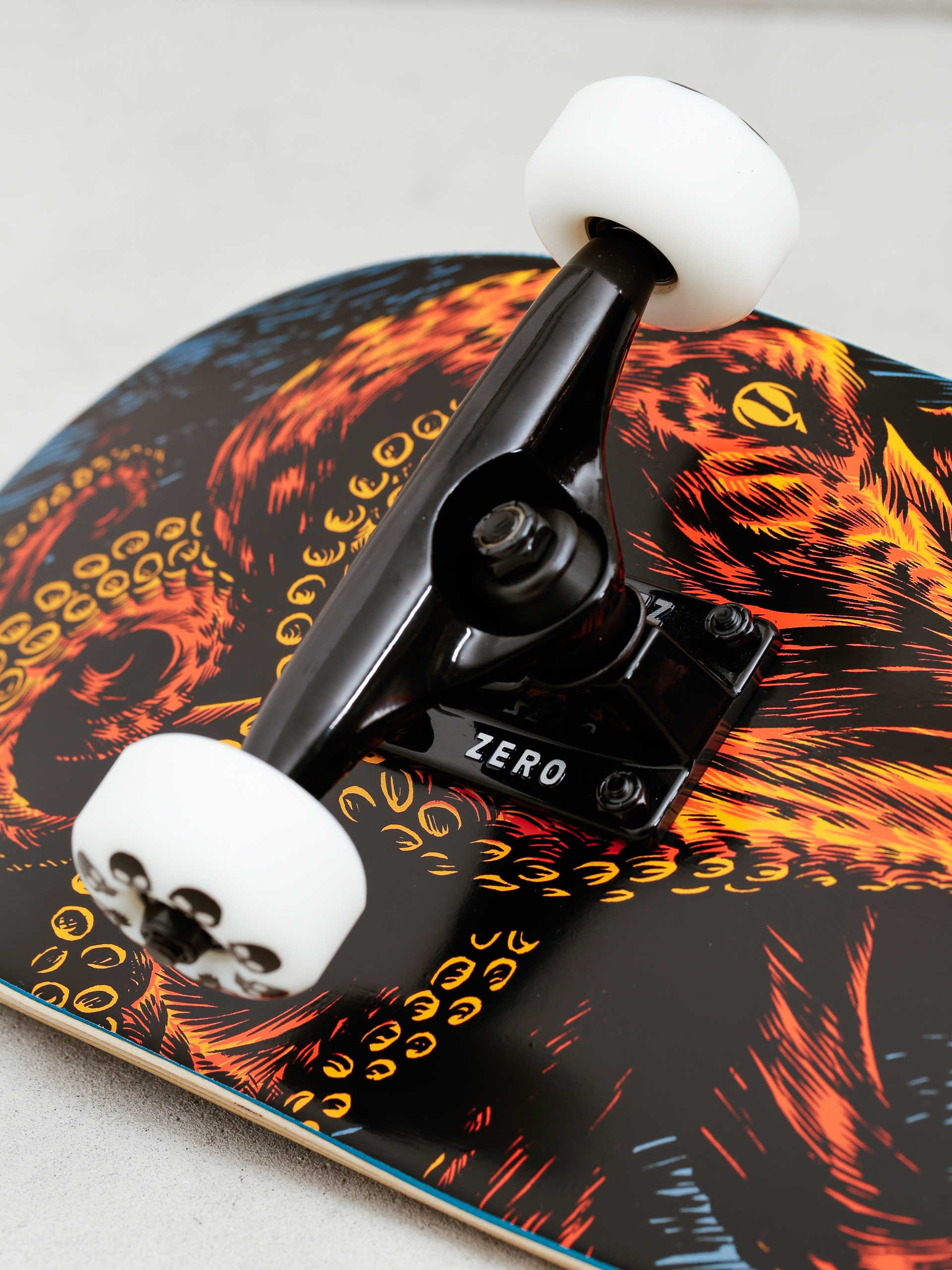 Zero Thomas Octopus Komplett gördeszka (black/orange/blue)