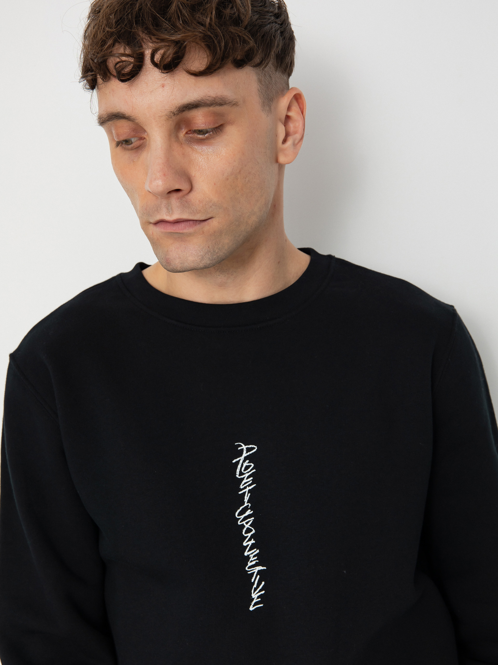 Pulóver Poetic Collective Demon Crewneck (black)