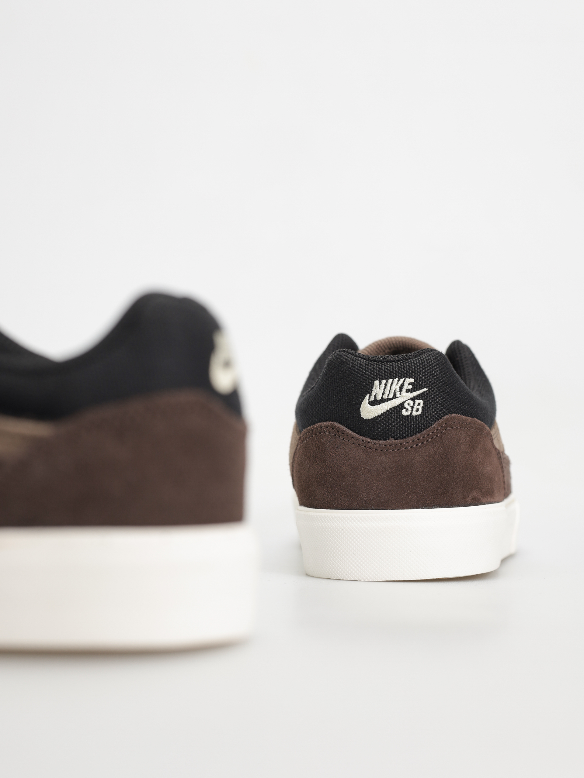 Nike SB Malor Cipők (ironstone/lt khaki baroque brown black)