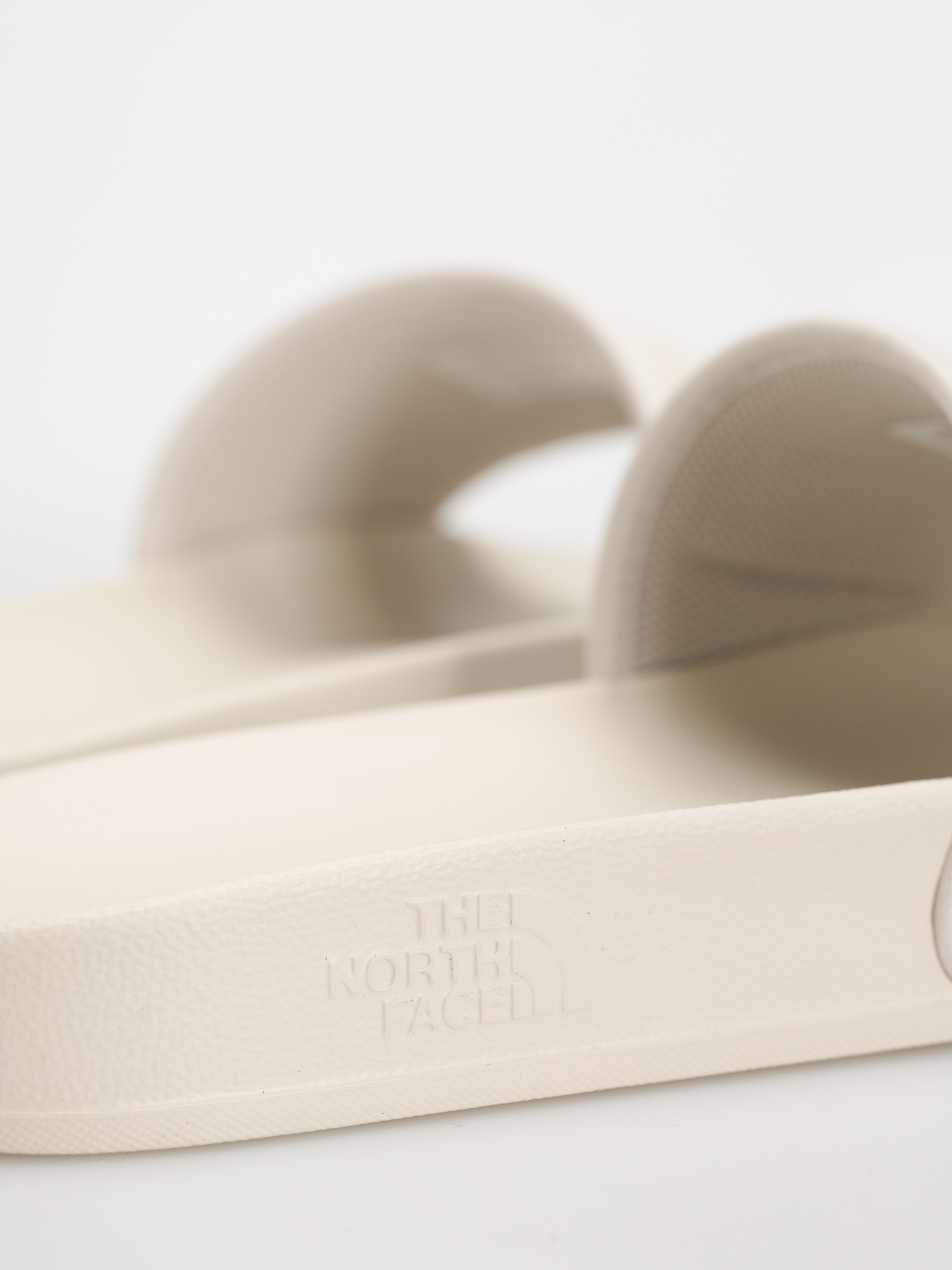 The North Face Base Camp III Flip-flop papucsok (calacatta/tnf white)