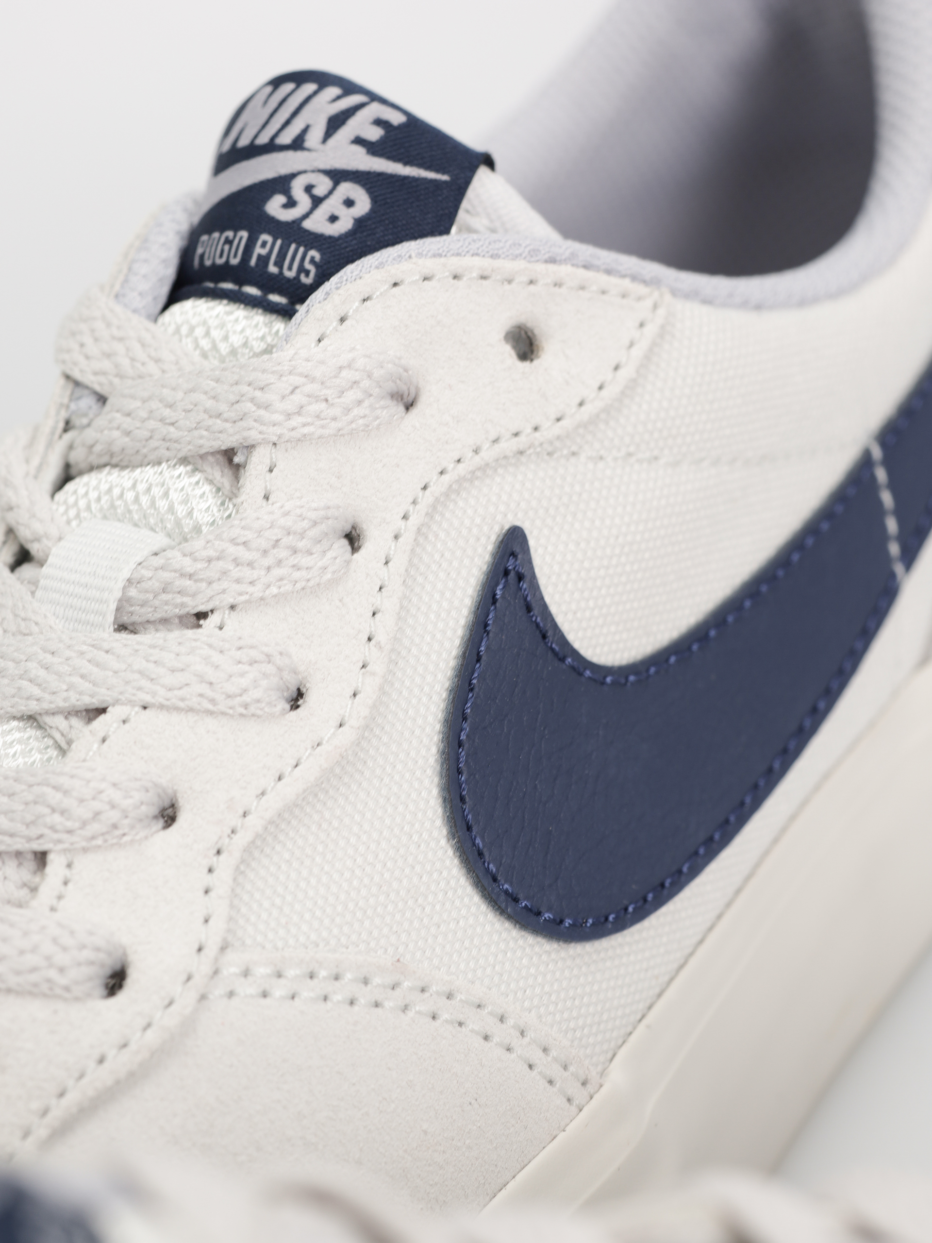 Nike SB Zoom Pogo Plus Cipők (photon dust/midnight navy wolf grey)