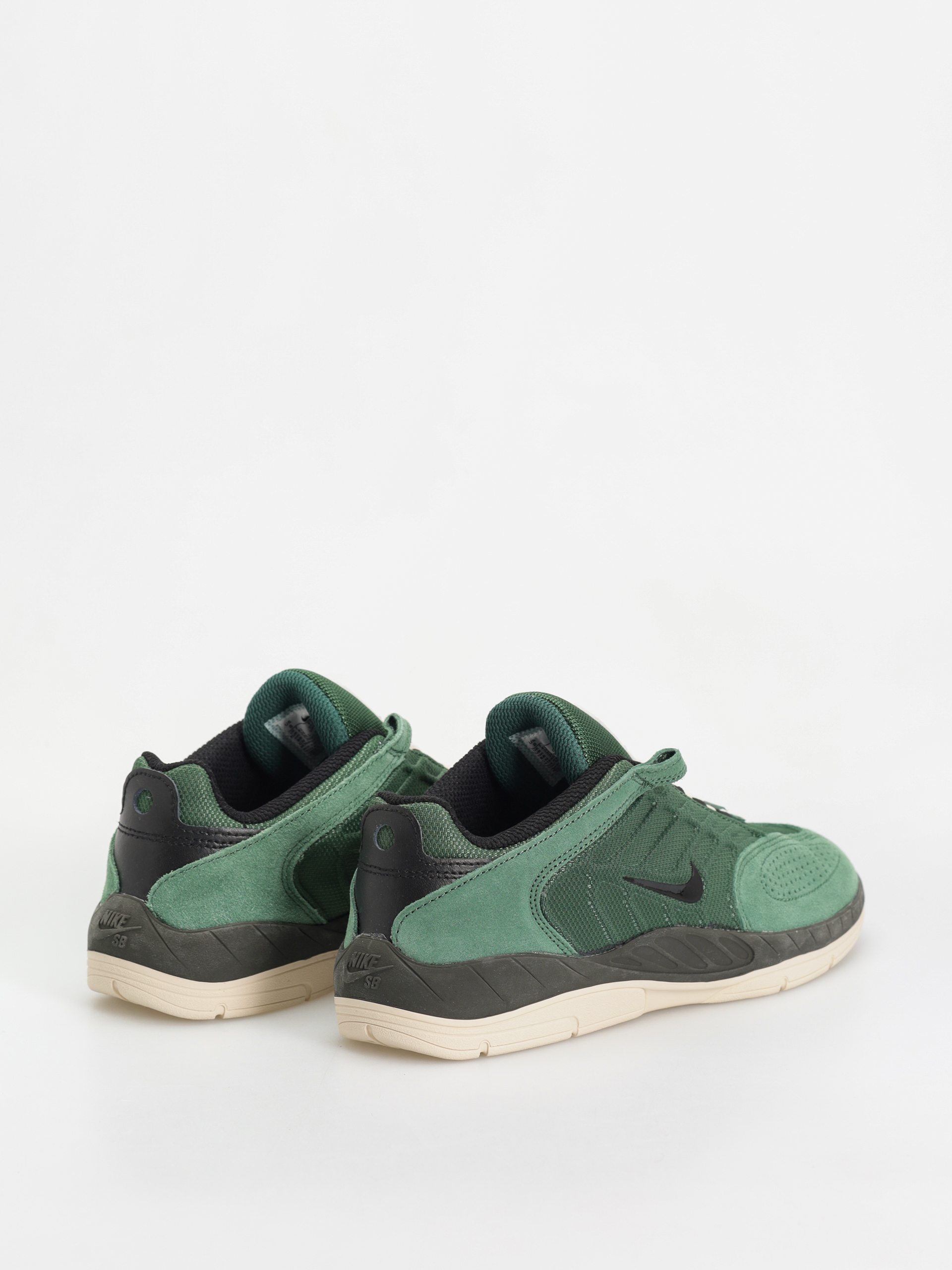 Nike SB Vertebrae Cipők (fir/black sequoia lt orewood brn)
