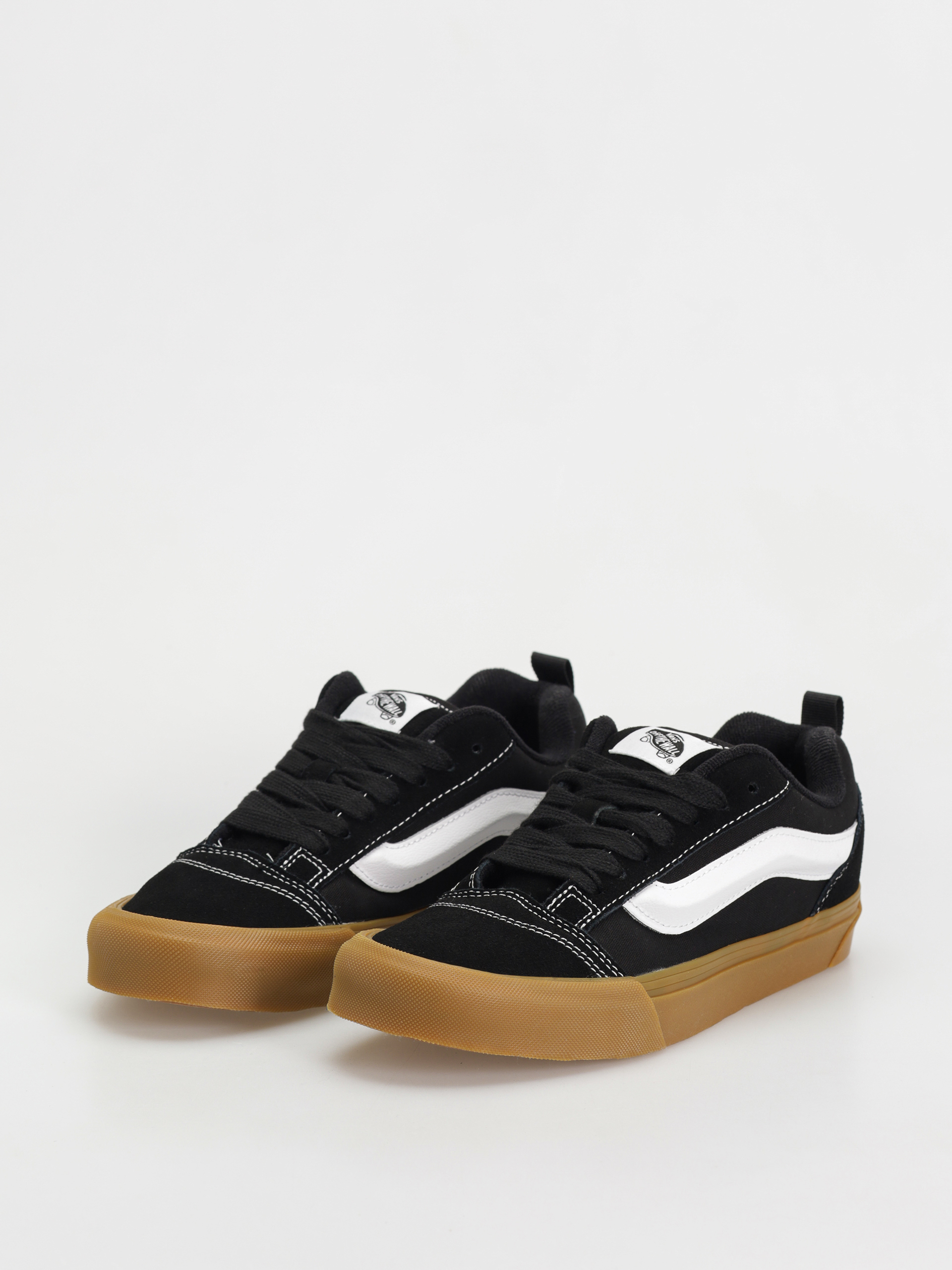 Vans Knu Skool Cipők (black/gum)