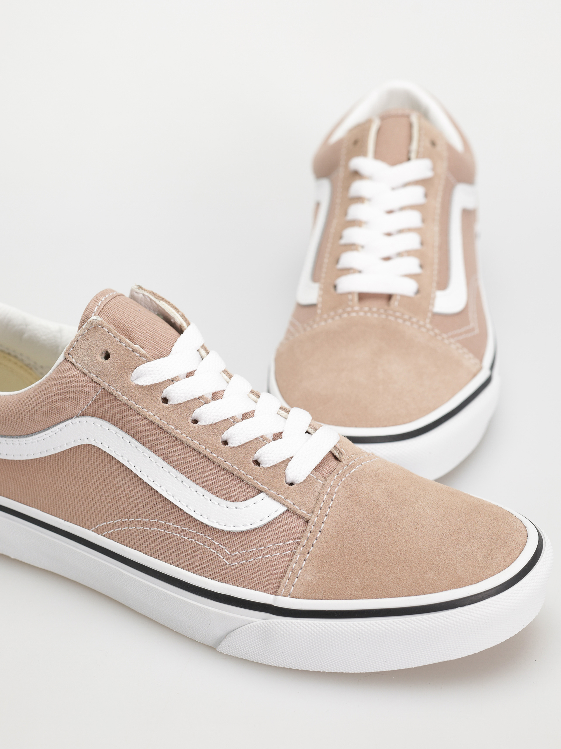 Vans Old Skool Cipők (color theory warm taupe)