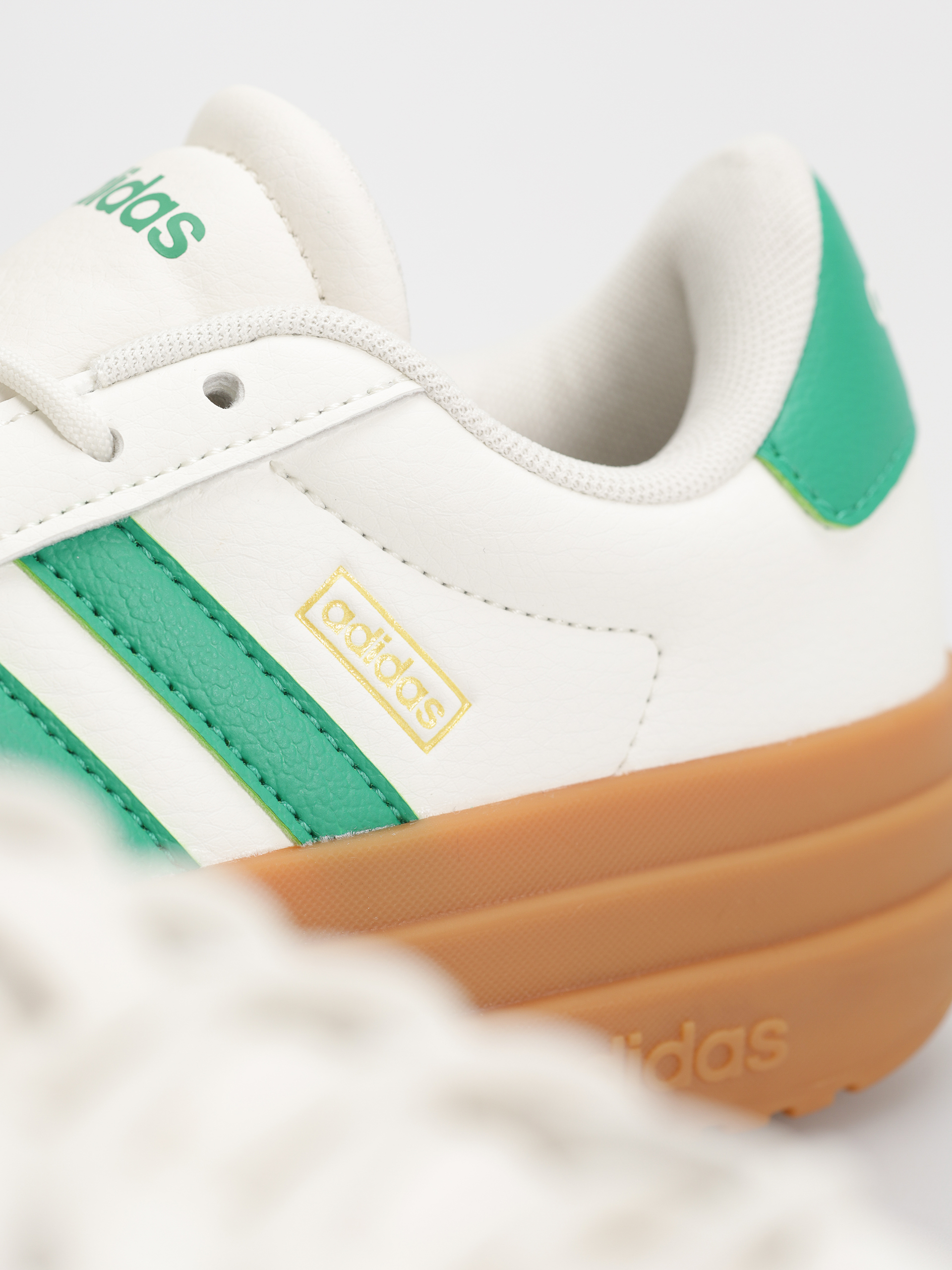 adidas Vl Court Bold Wmn Cipők (cwhite/cougrn/goldmt)