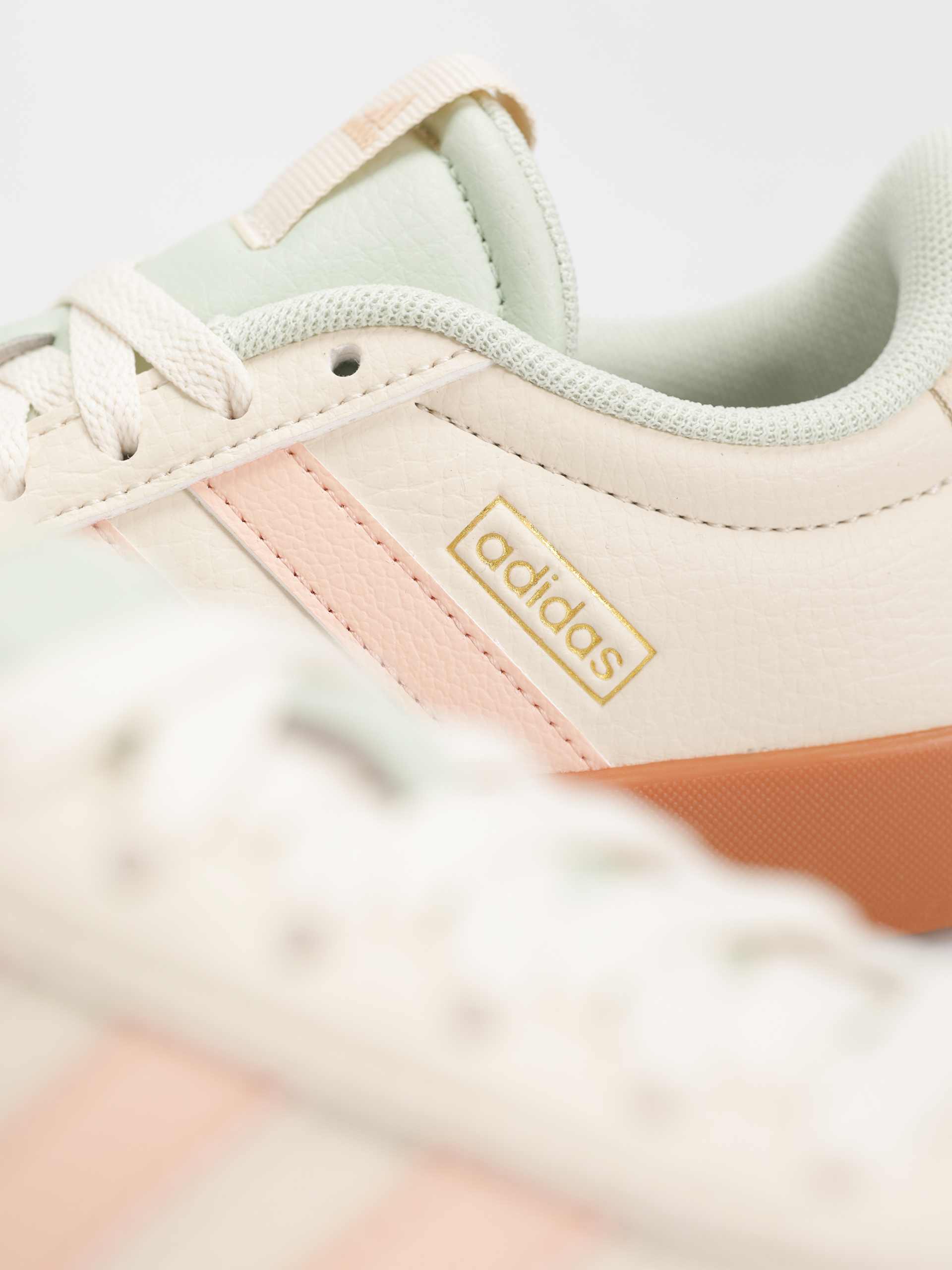 adidas Vl Court 3.0 Wmn Cipők (wonwhi/powcor/lingrn)