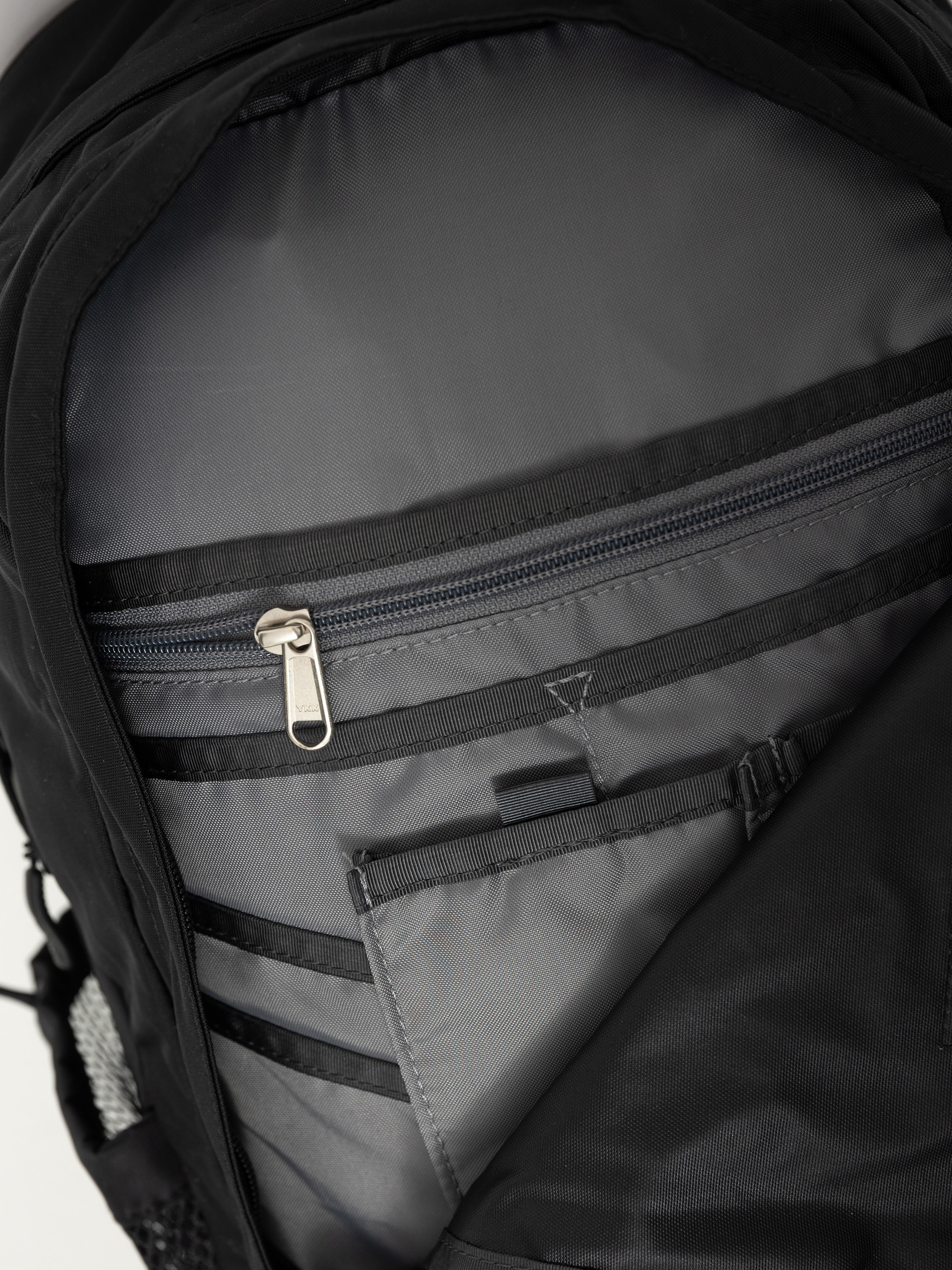 Hátizsák The North Face Hot Shot Se (tnf black tnf white npf)