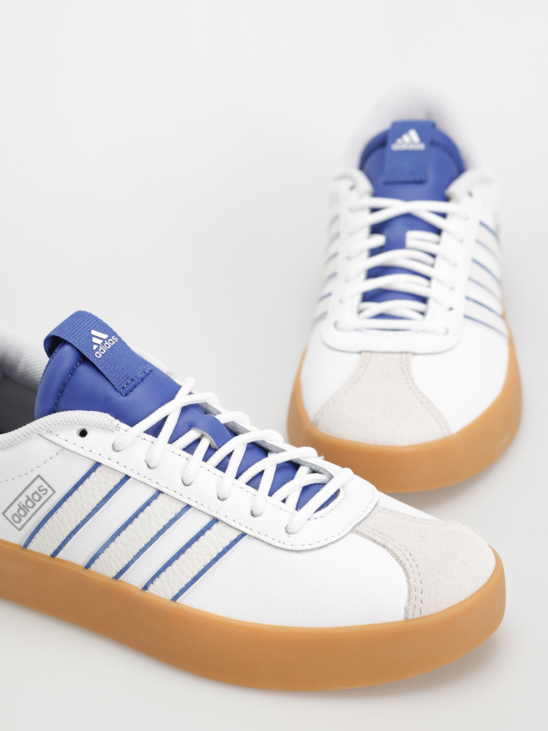Cipők adidas Vl Court 3.0 (ftwwht/crywht/selubl)