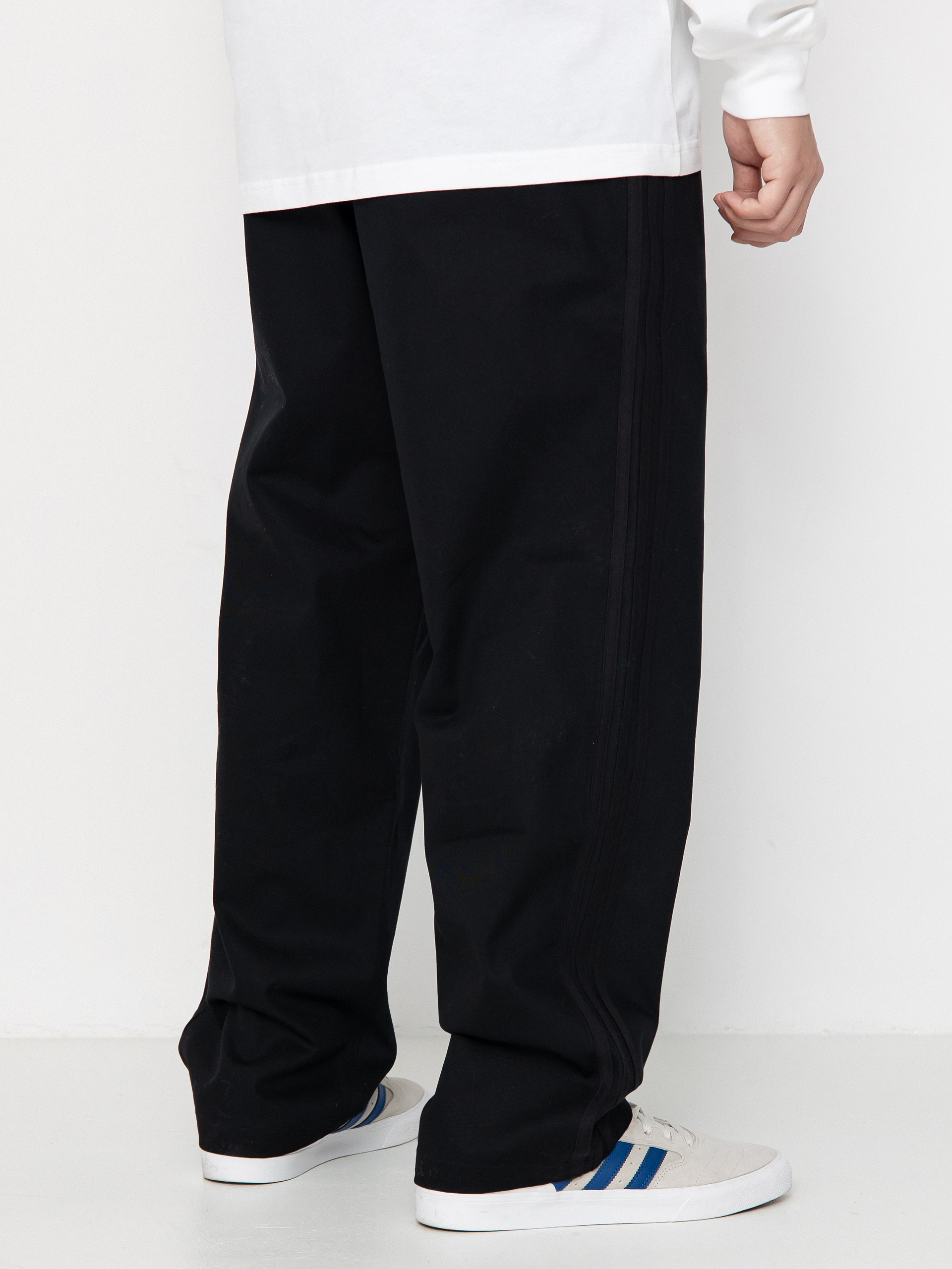 adidas Skate Chino Kisnadrág (black)