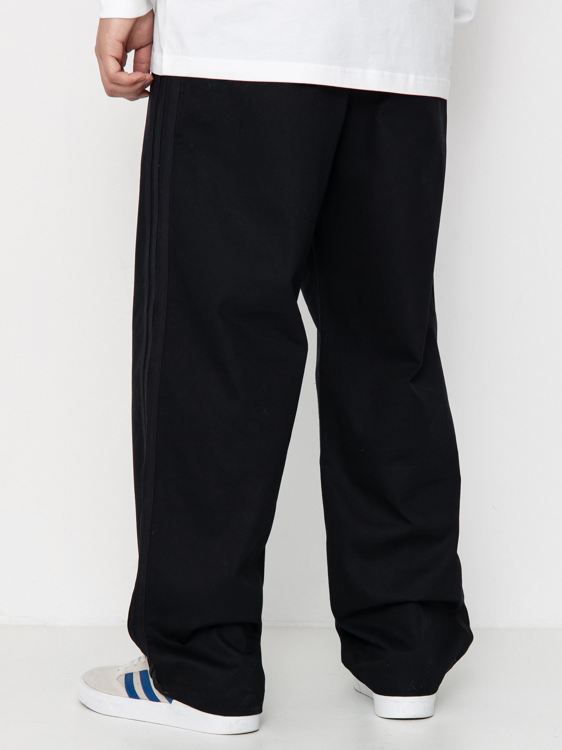 adidas Skate Chino Kisnadrág (black)