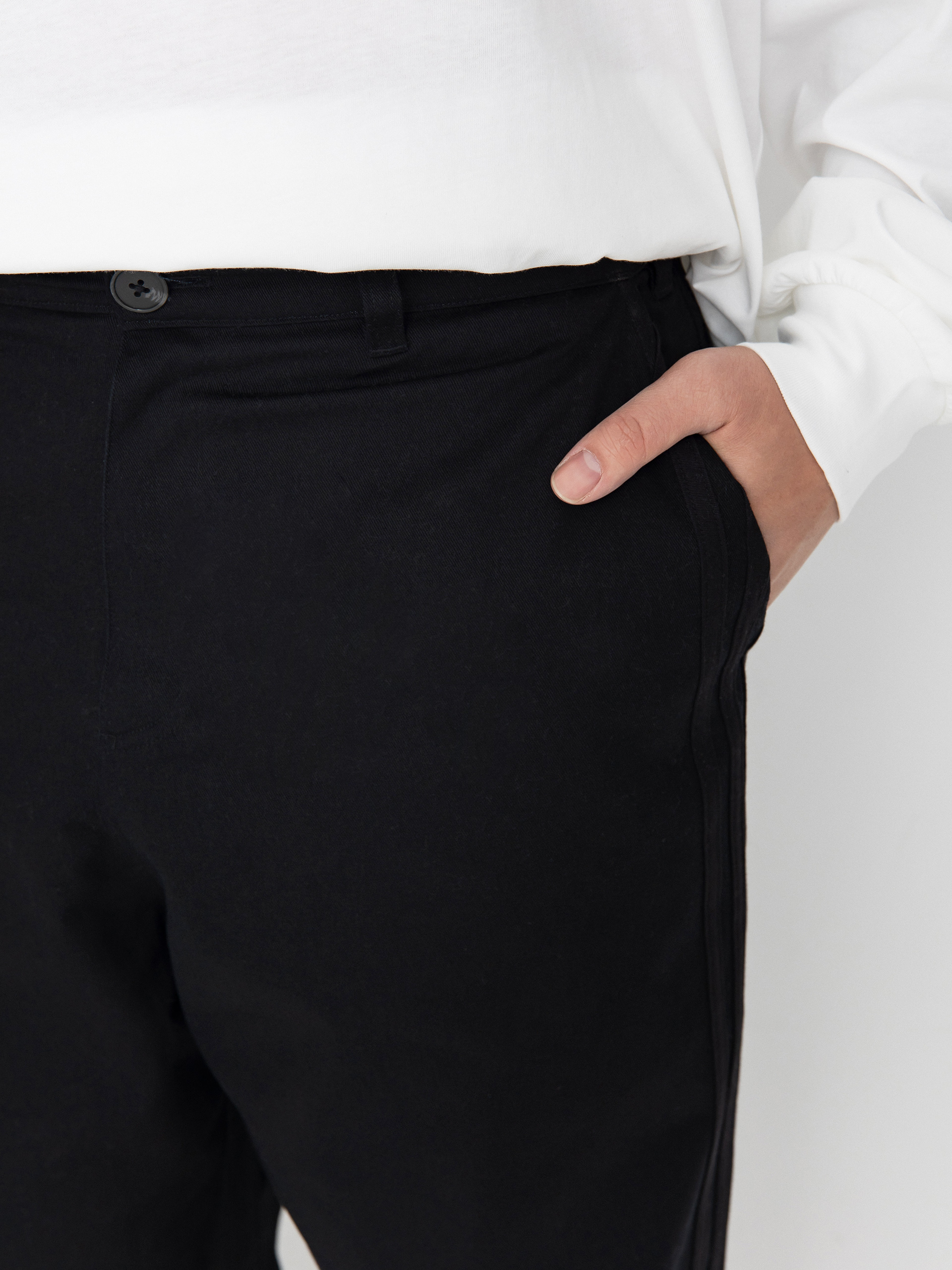 adidas Skate Chino Kisnadrág (black)