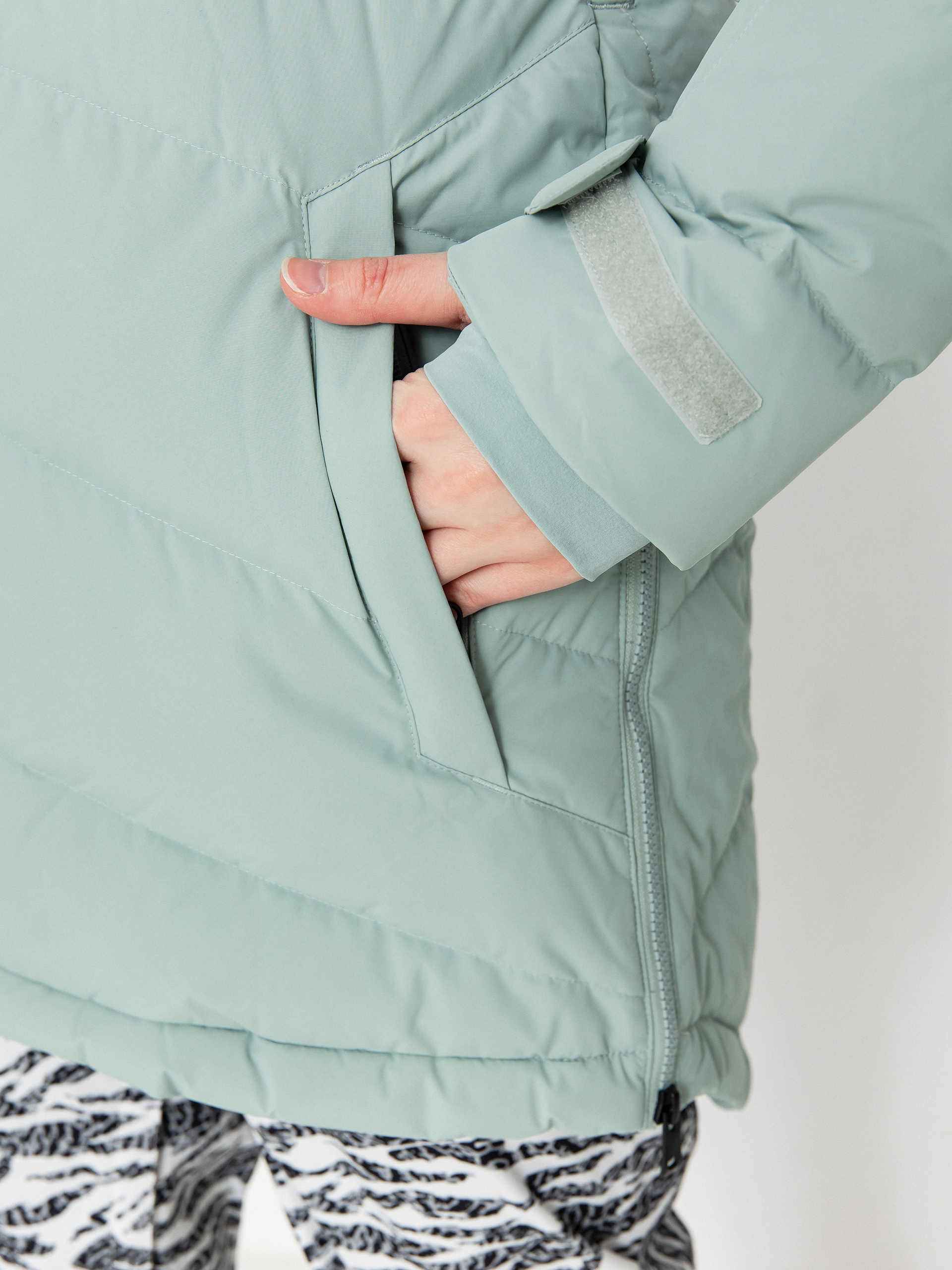 Női Snowboard dzseki Burton Loyil Down (petrol green)