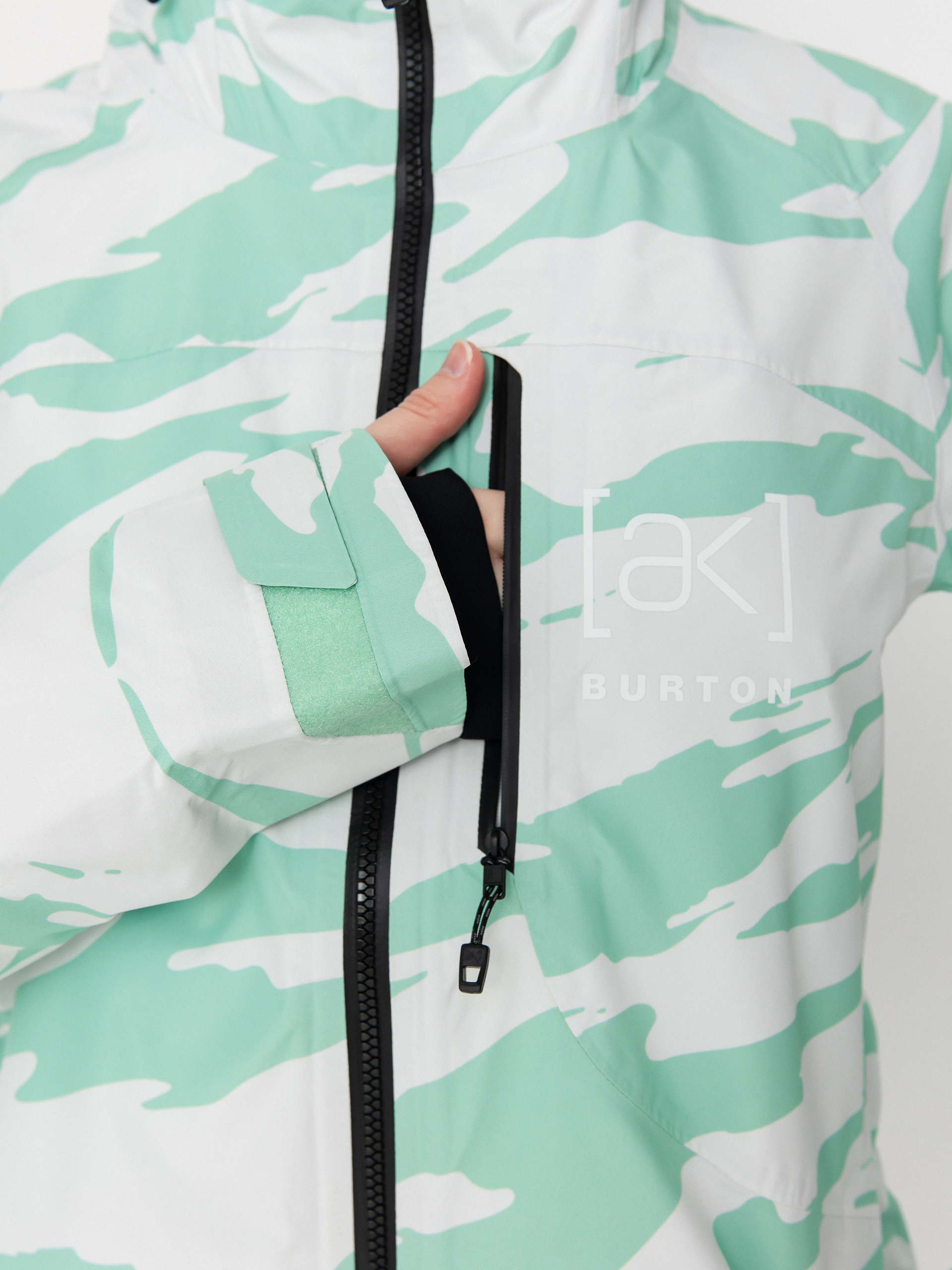 Női Snowboard dzseki Burton Ak Gore Tex Embark (oversized zebra)