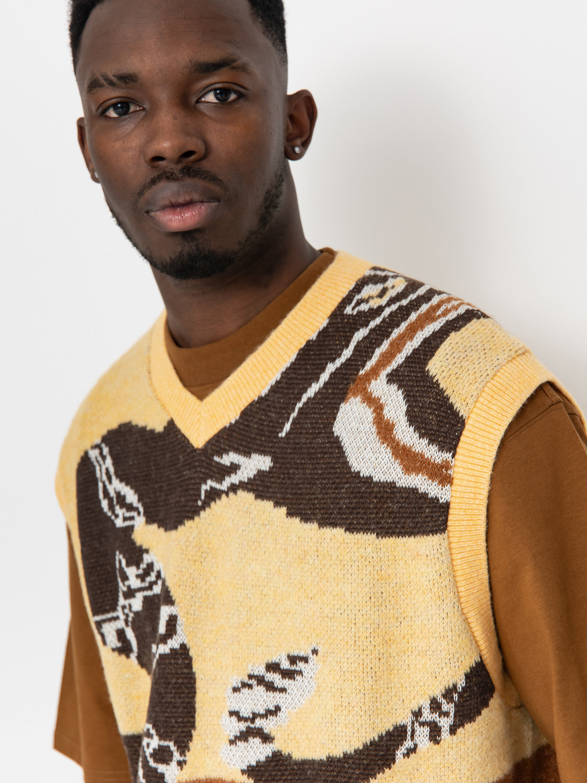 Nike SB SL Sweater Snake Mellény (celestial gold/lt british tan)