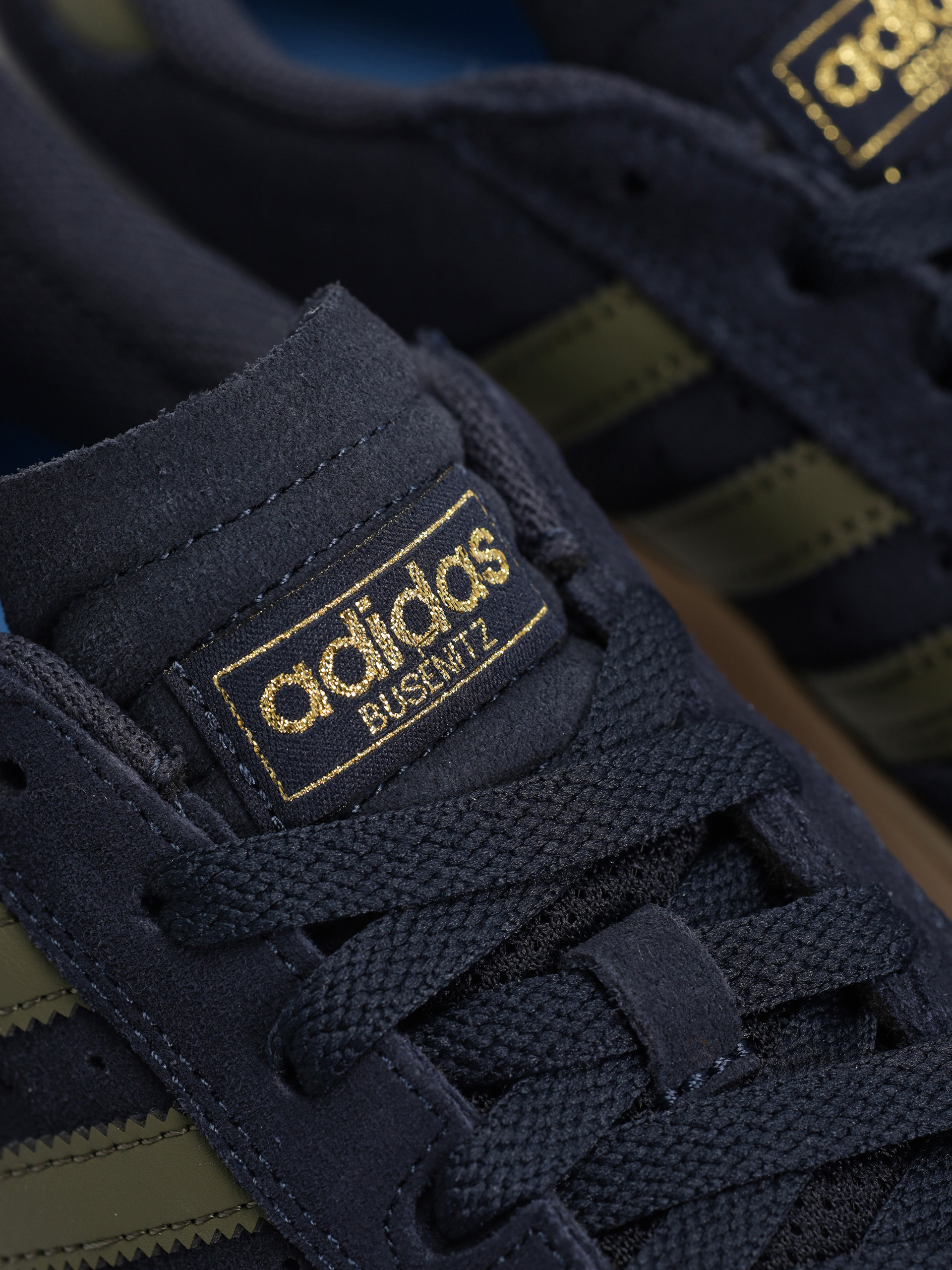 adidas Busenitz Vulc II Cipők (legink/olistr/goldmt)