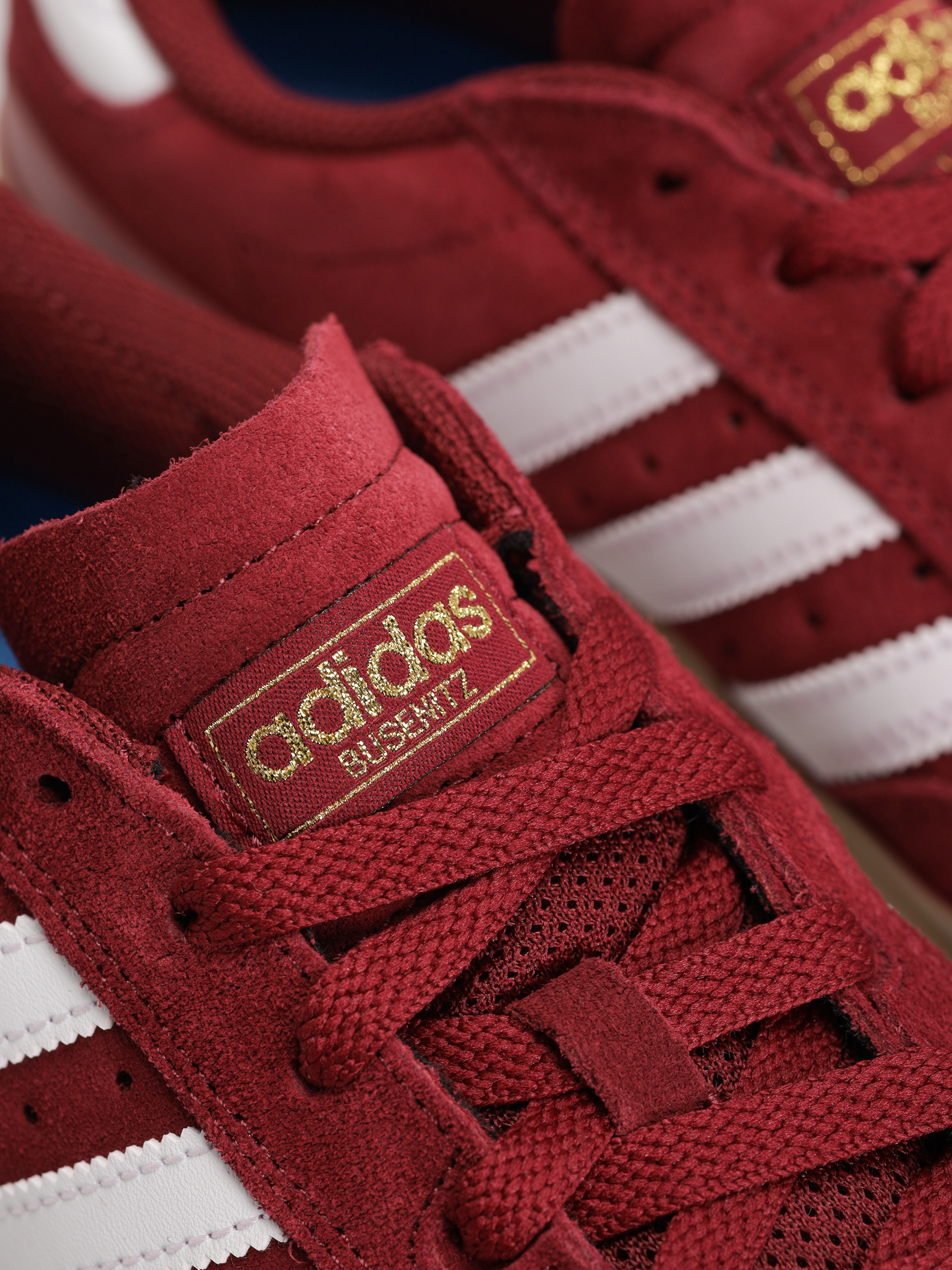 adidas Busenitz Vulc II Cipők (supcol/ftwwht/goldmt)