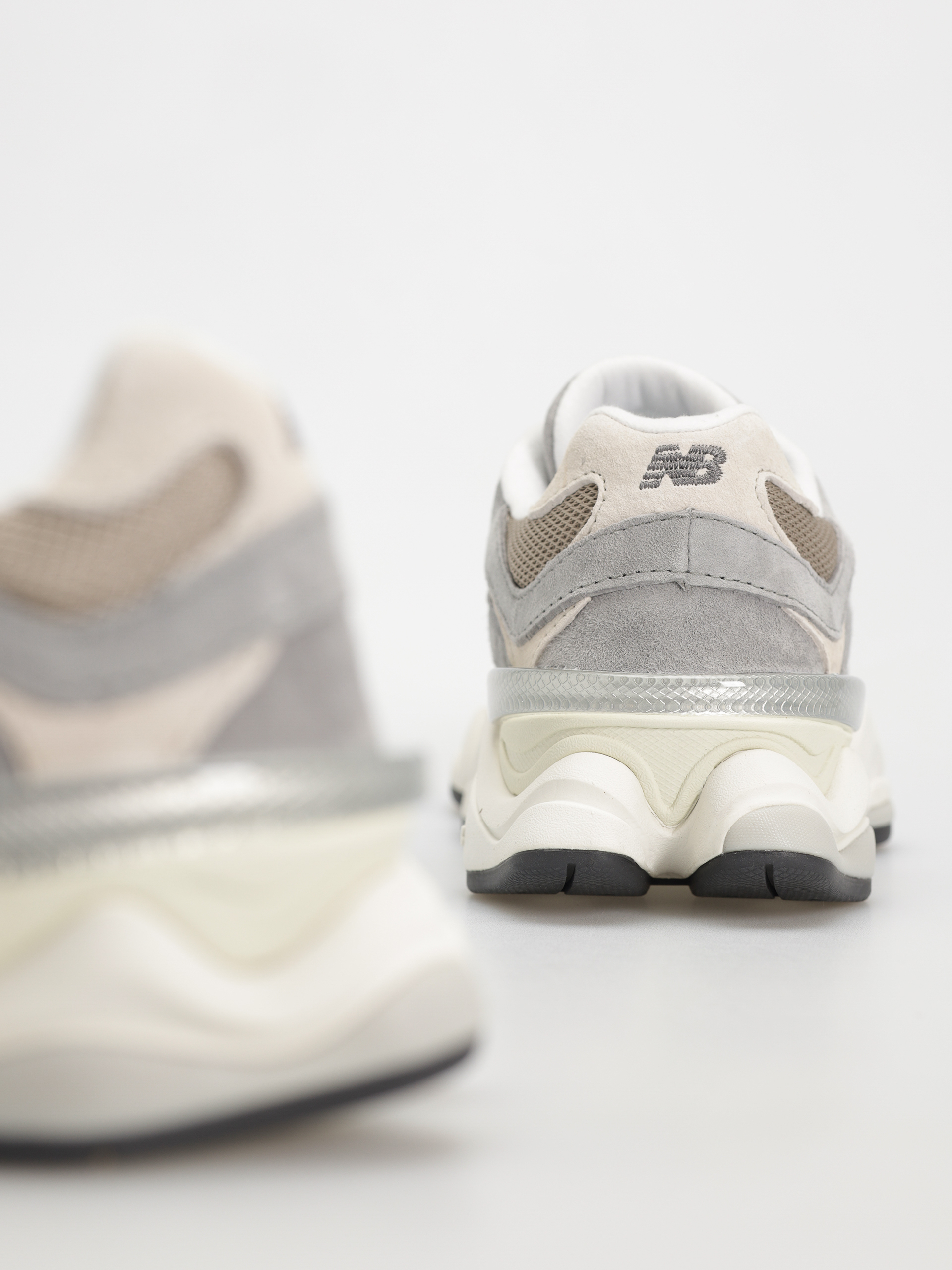 New Balance 9060 Cipők (slate grey)