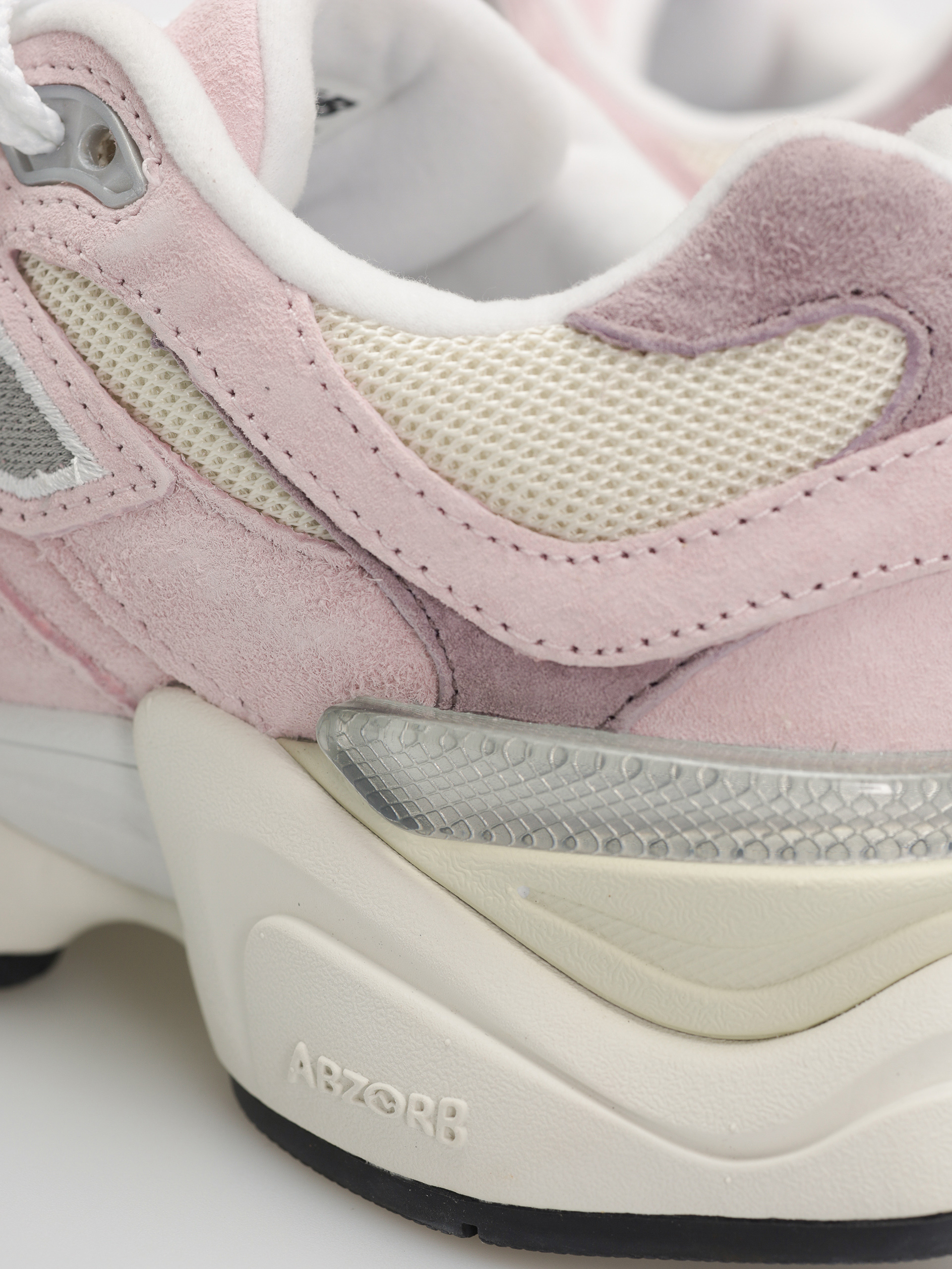 New Balance 9060 Cipők (rose sugar)