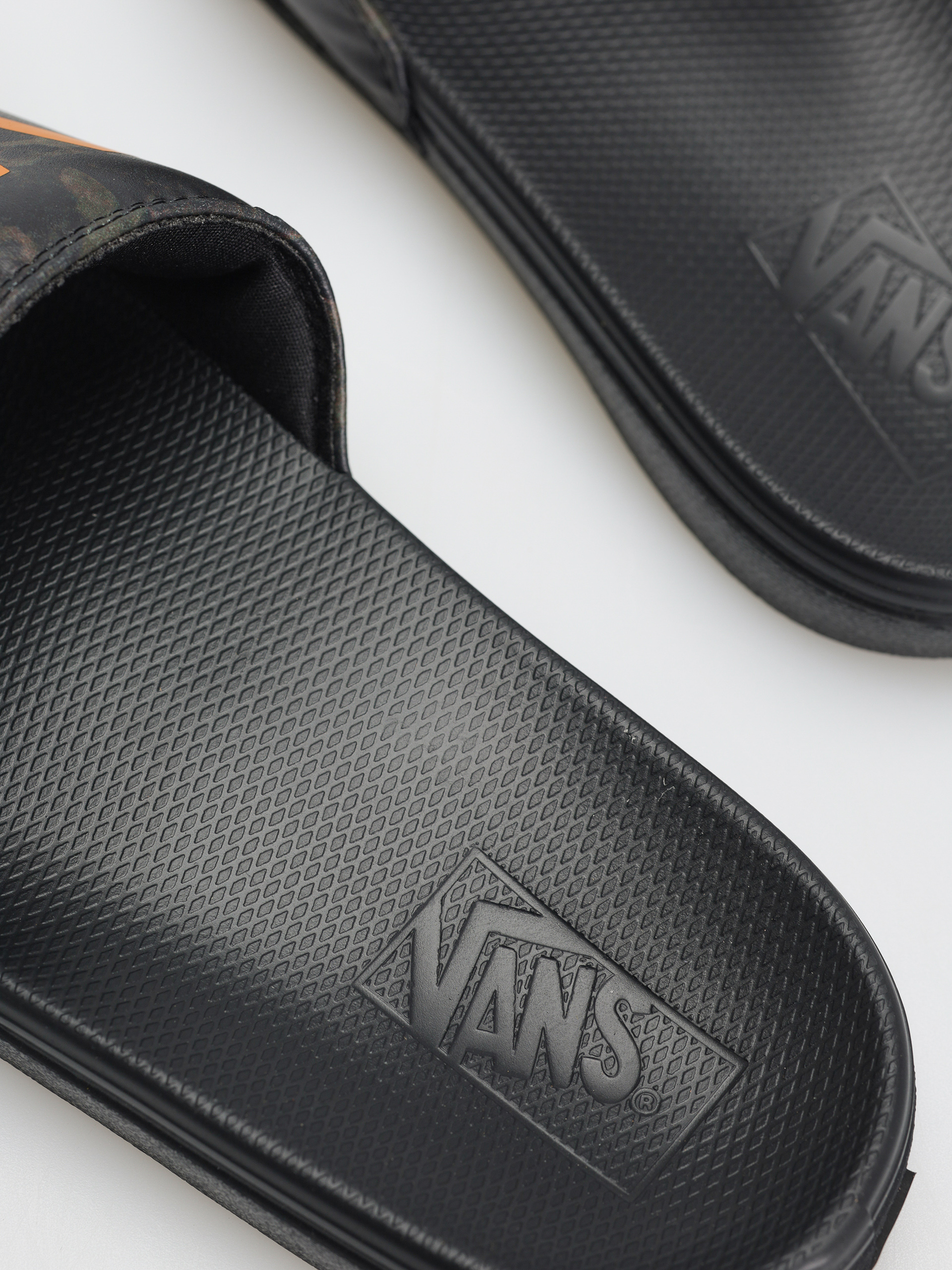 Vans Mte La Costa Slide On Cipők (camo black camo)