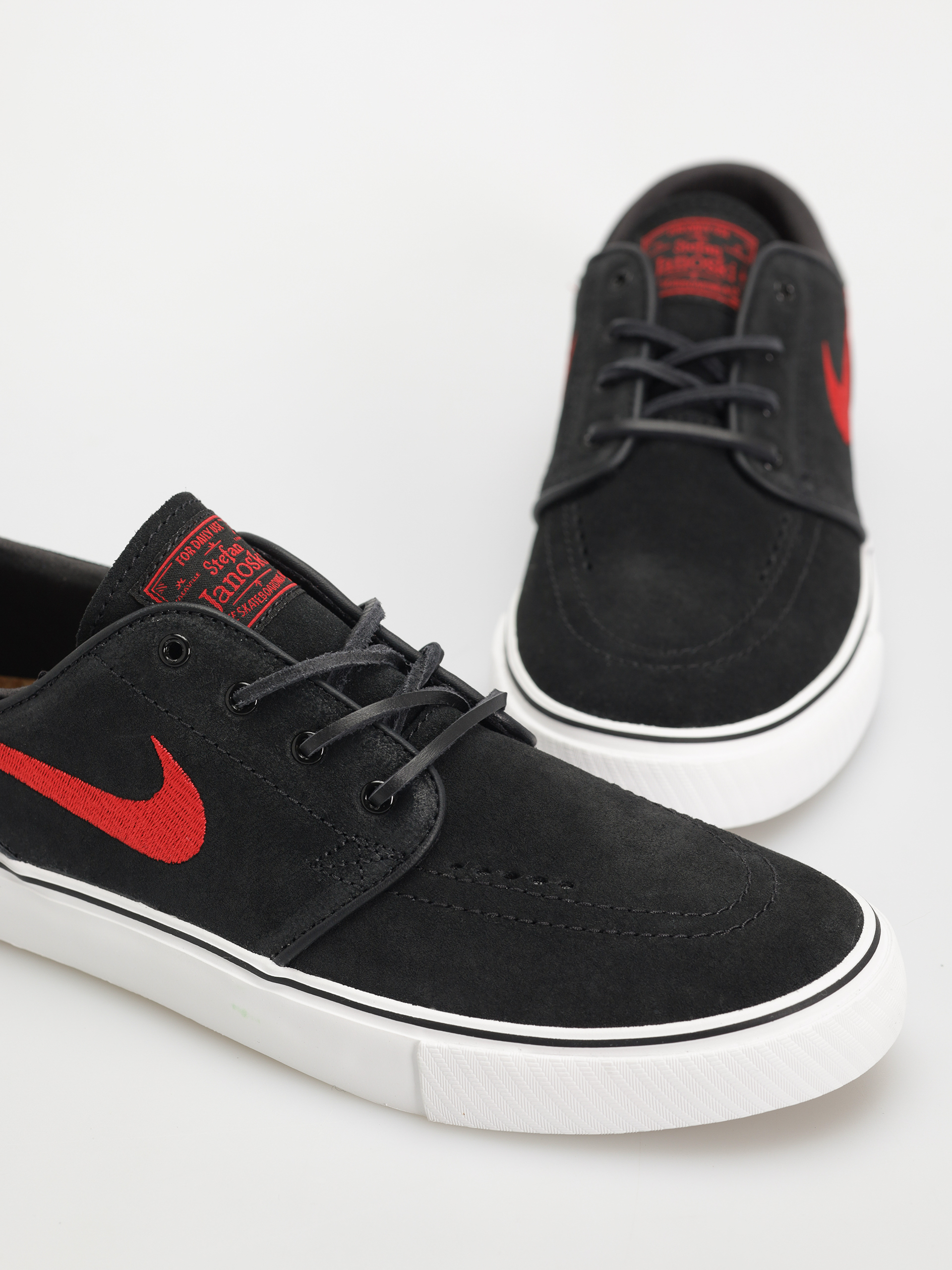 Nike SB Zoom Janoski OG+ Cipők (black/university red black summit white)