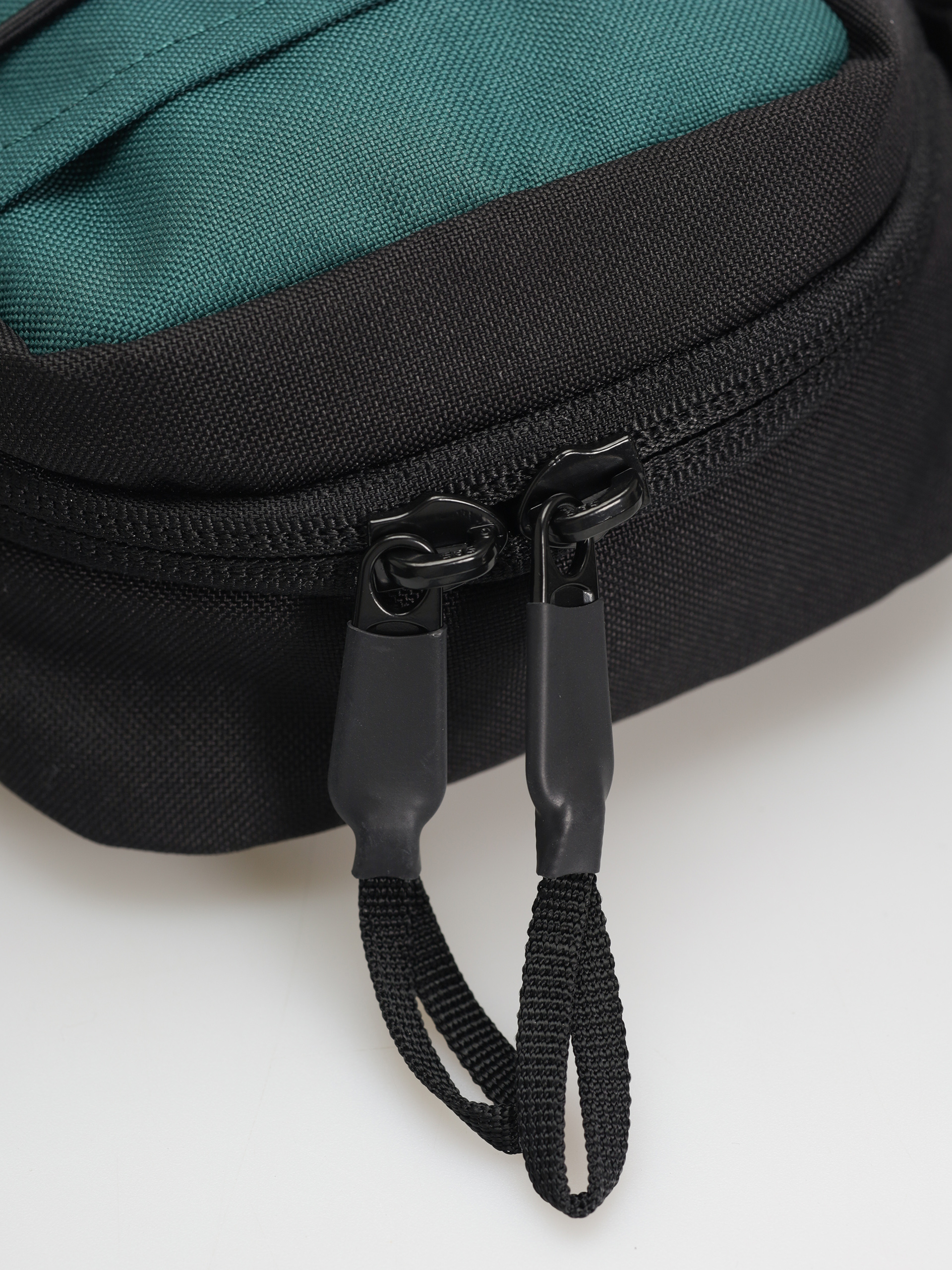 The North Face Jester Crossbody Táska (deep nori/tnf black)