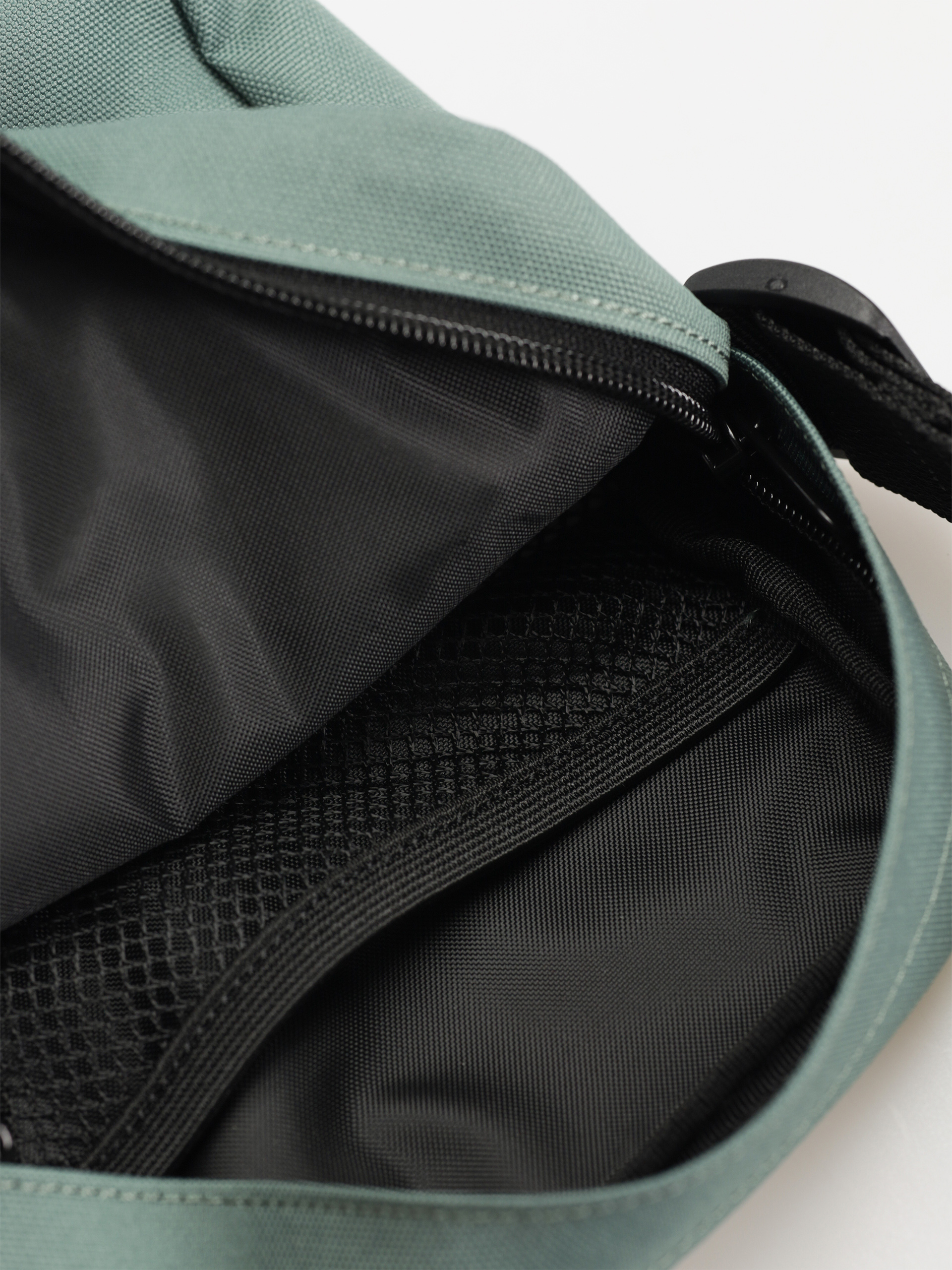 Táska Carhartt WIP Jake (silver pine)