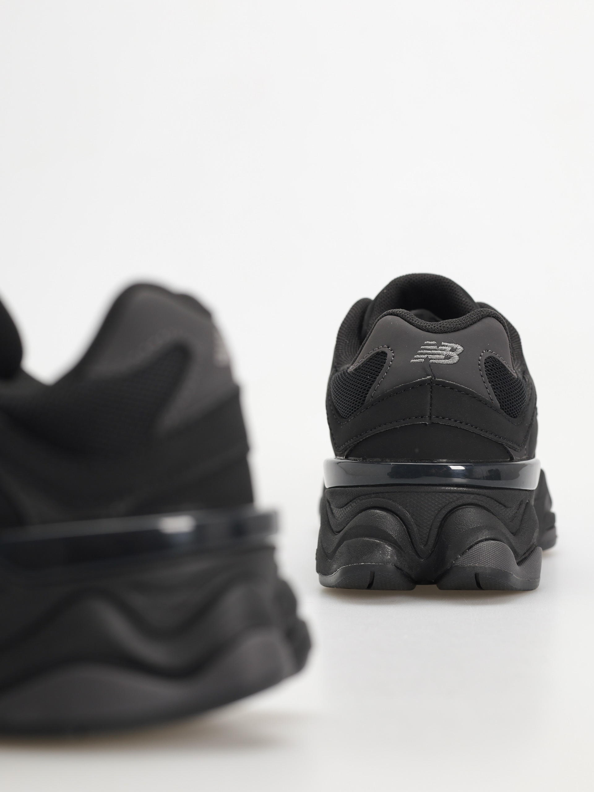 New Balance 9060 JR Cipők (black)