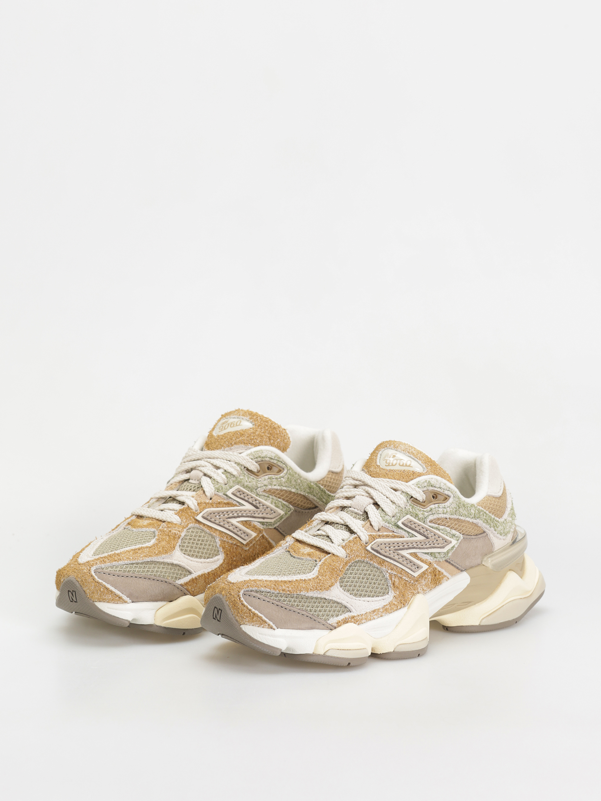 New Balance 9060 Cipők (olivine)