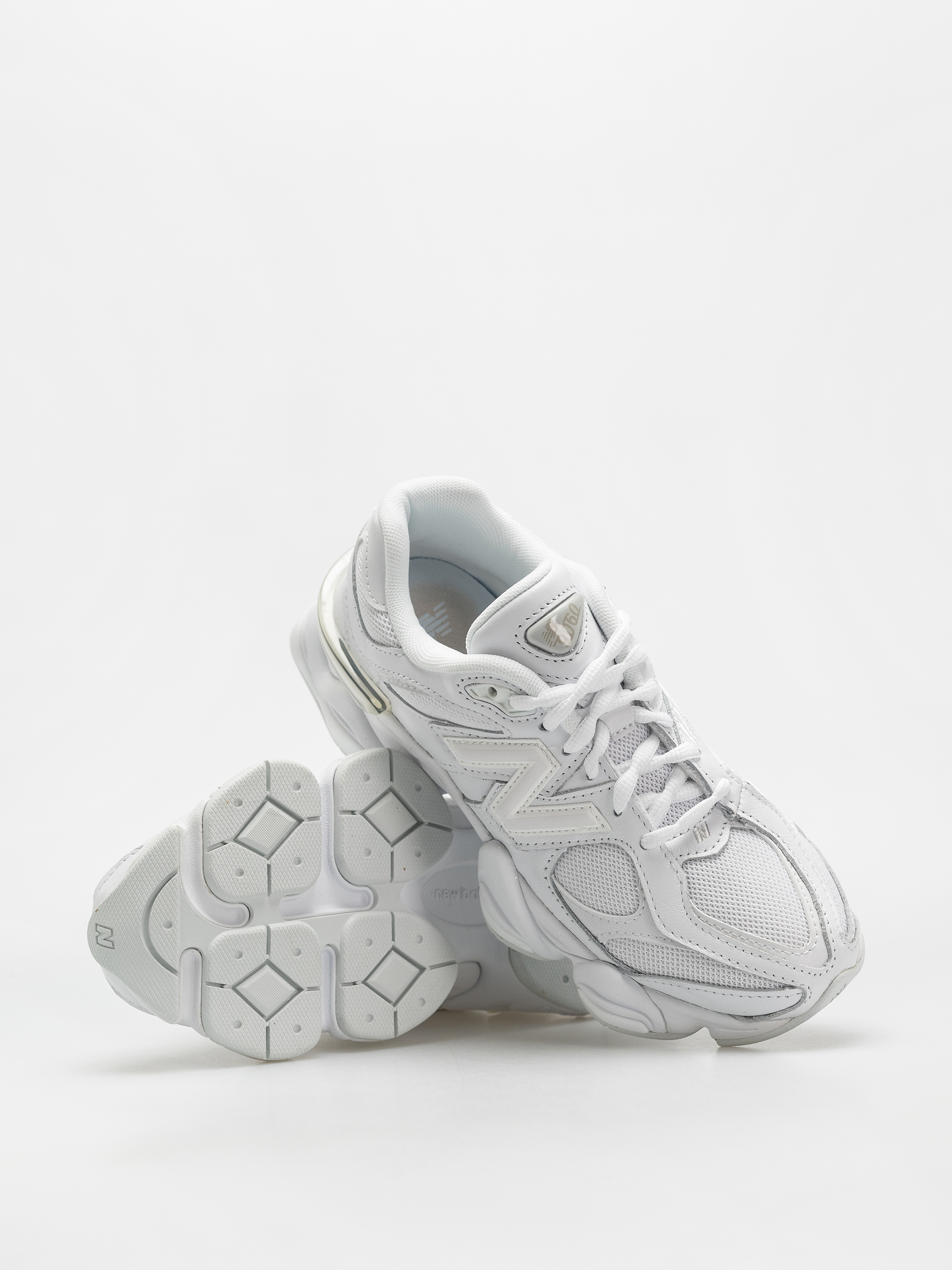 New Balance 9060 Cipők (triple white)