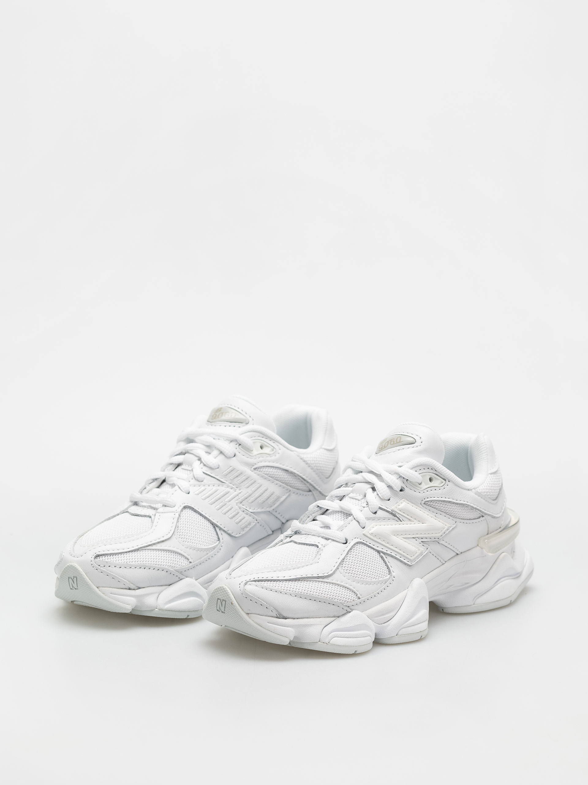 New Balance 9060 Cipők (triple white)