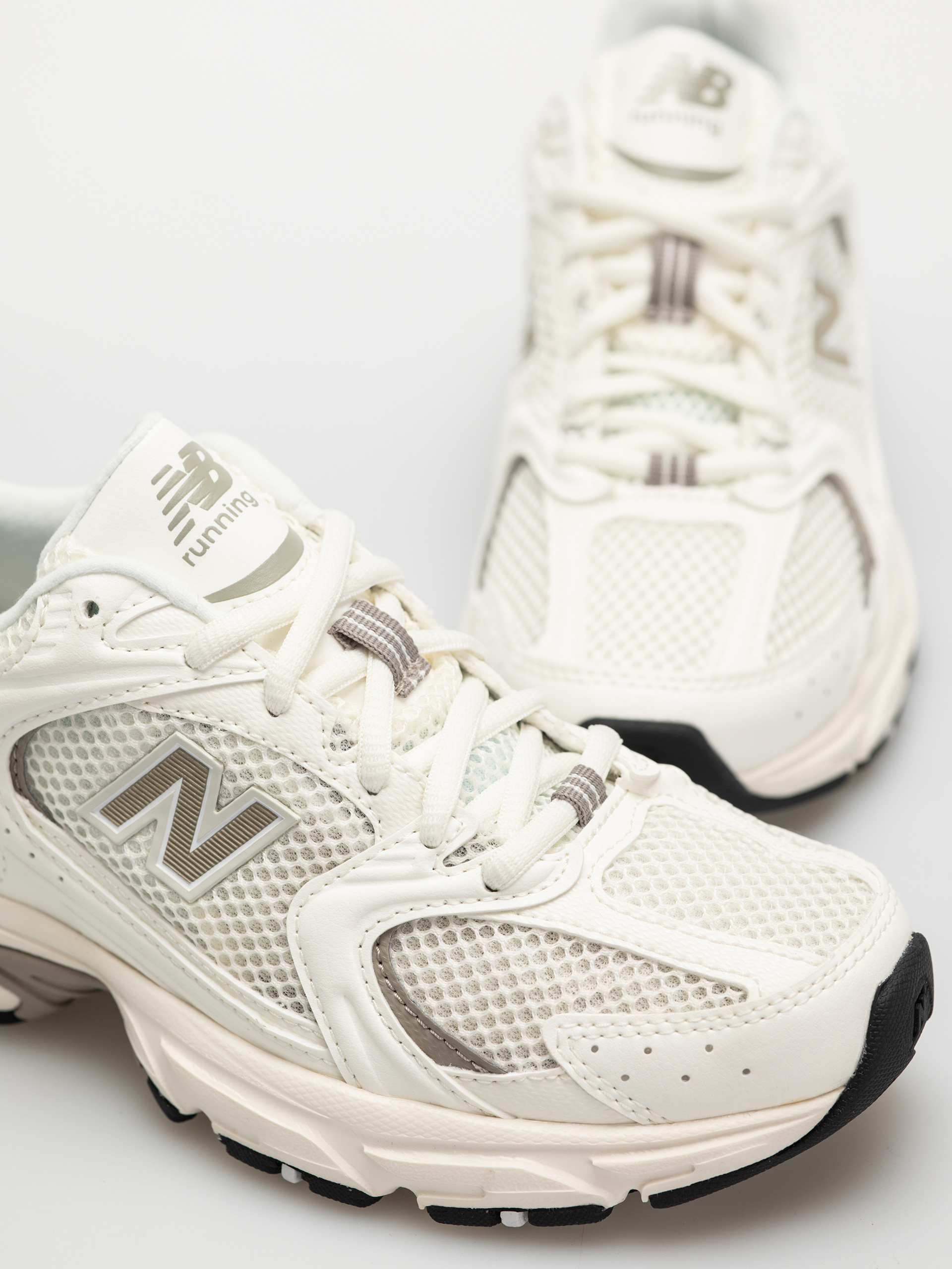 New Balance 530 Cipők (sea salt)