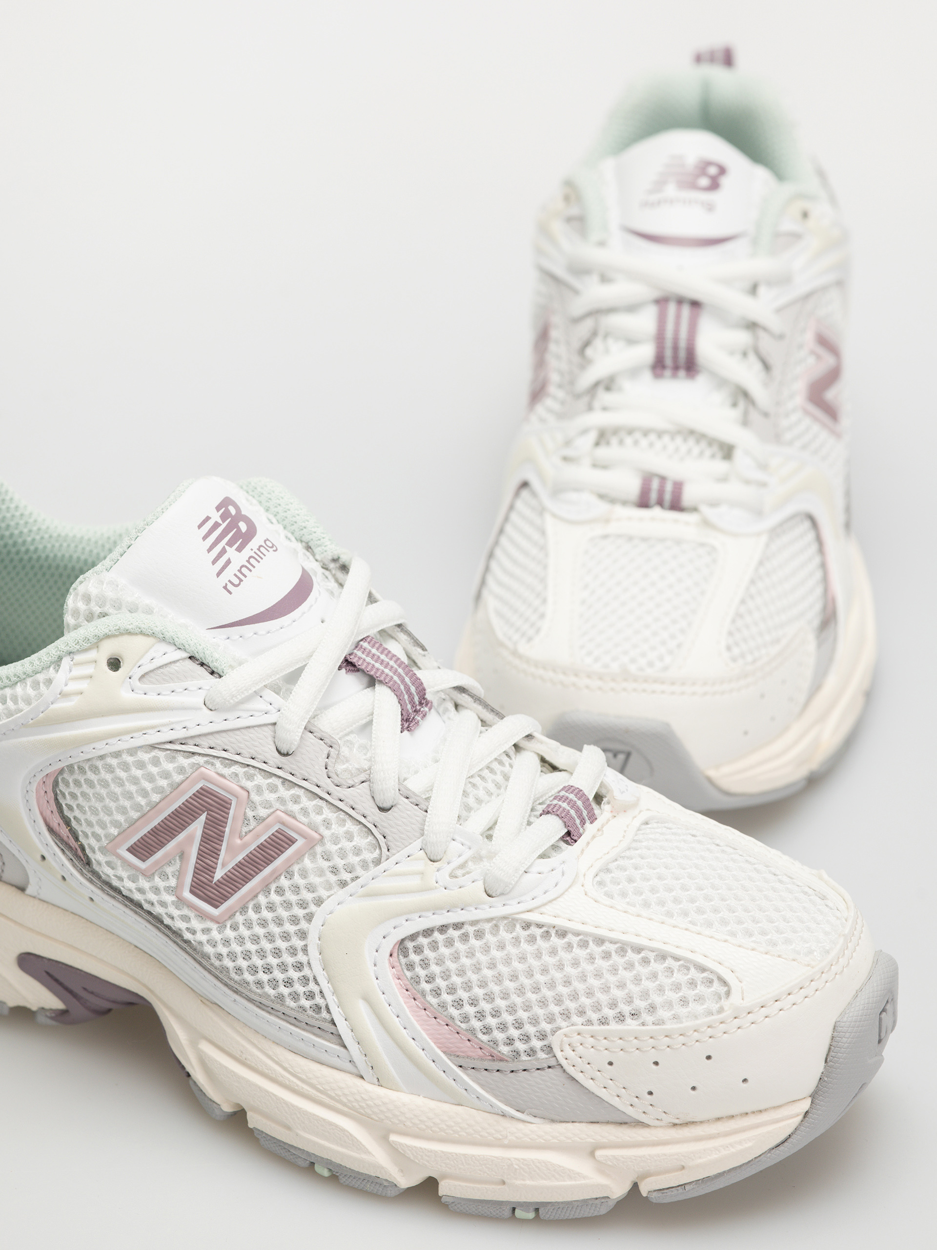 New Balance 530 Cipők (sea salt)