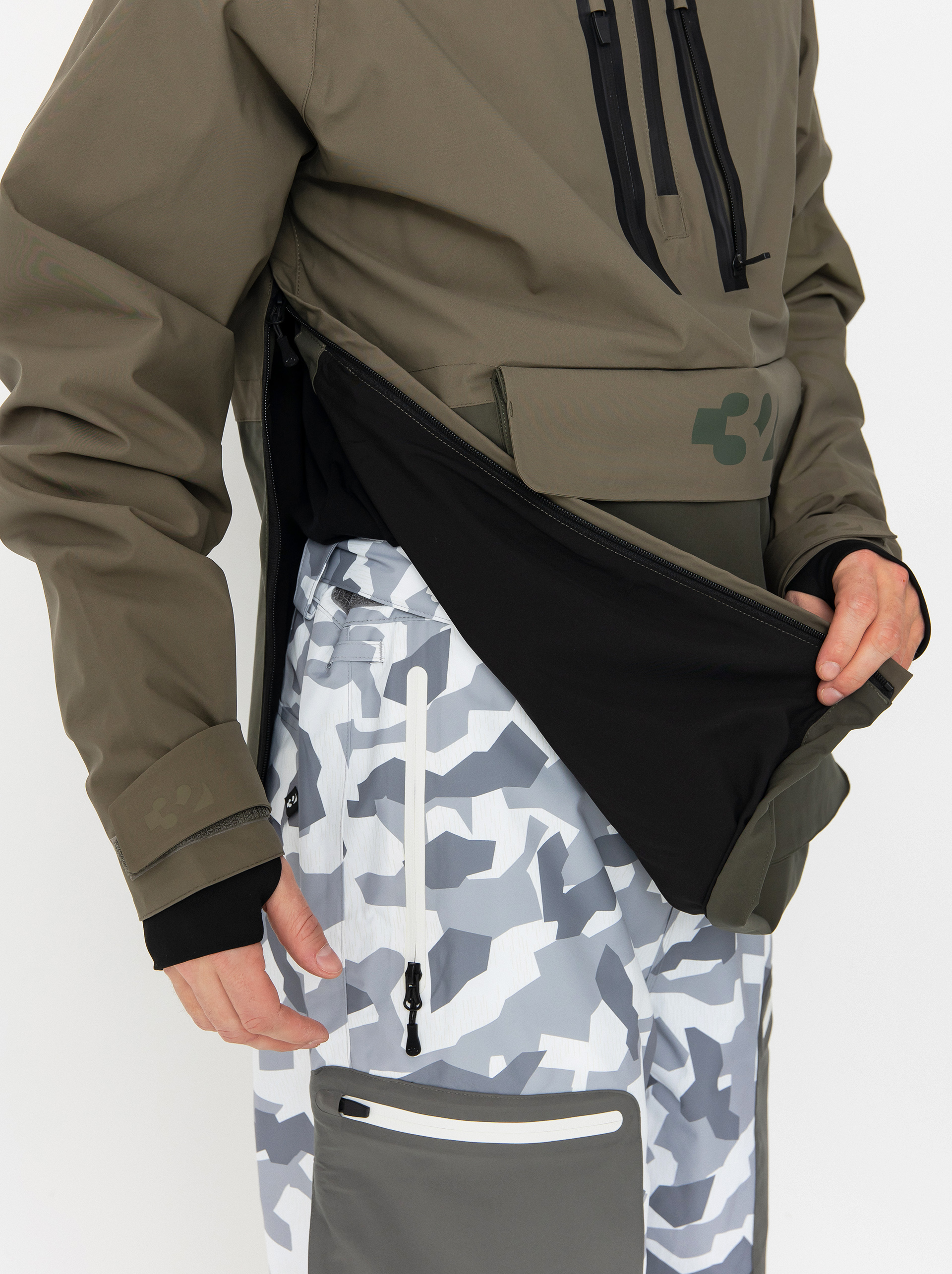 Férfi Snowboard dzseki ThirtyTwo Light Anorak (military)