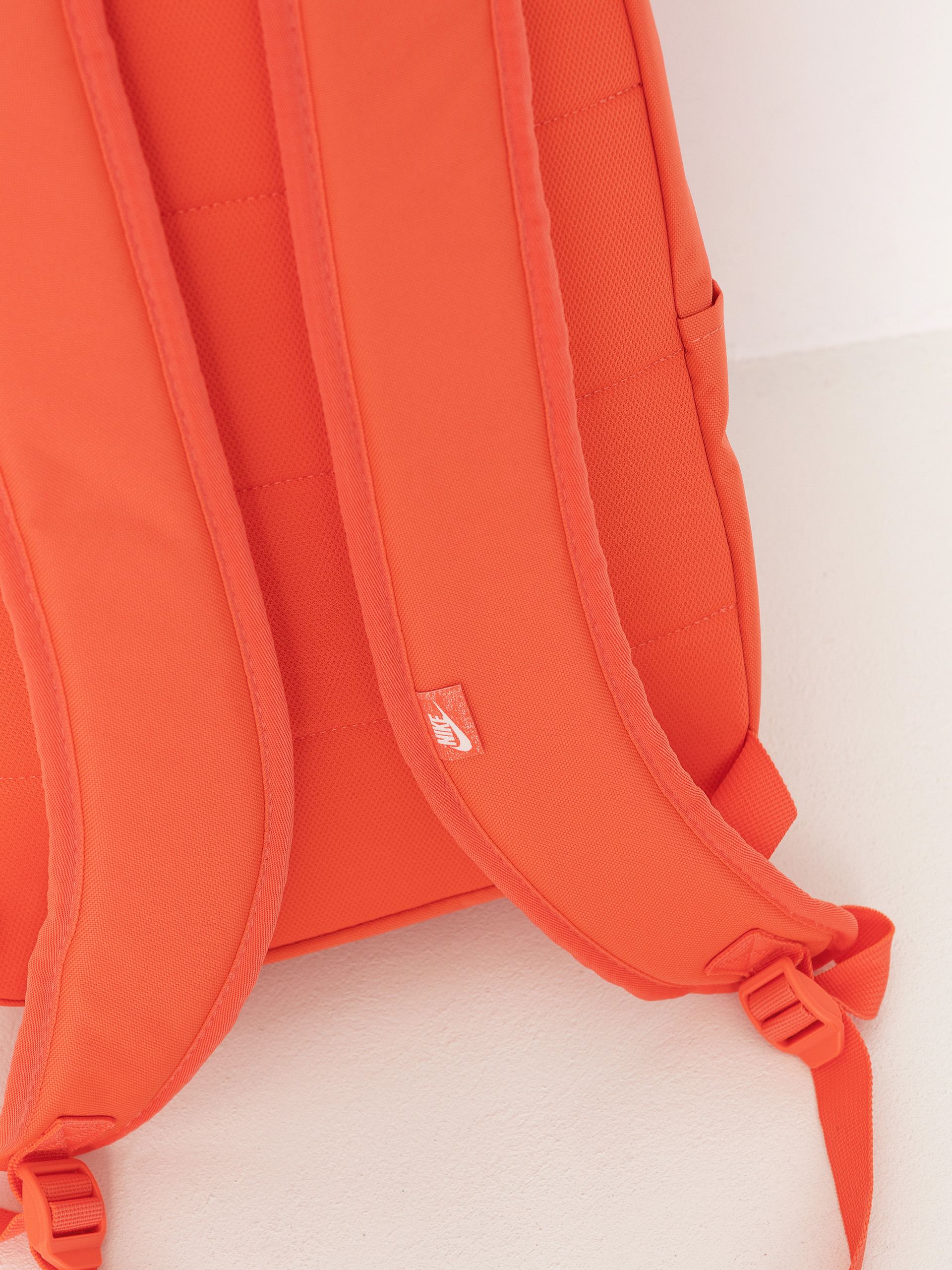 Nike SB Heritage Hátizsák (magic ember/magic ember/summit white)