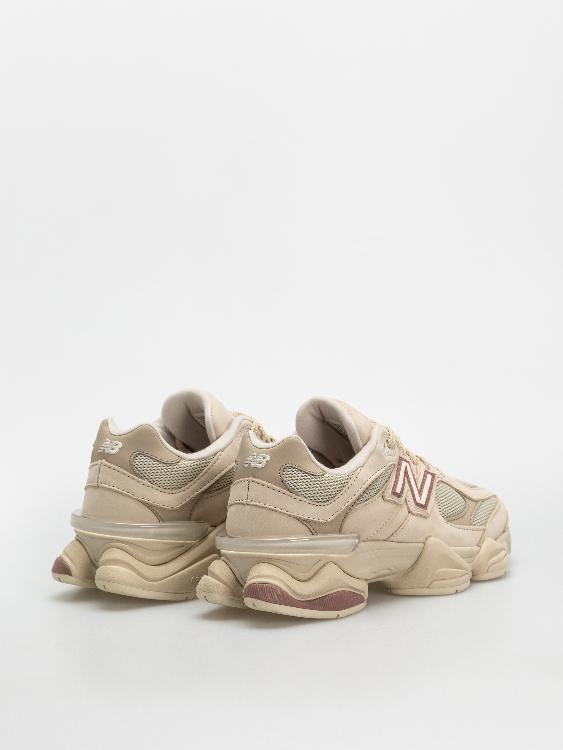 New Balance 9060 Cipők (bone)